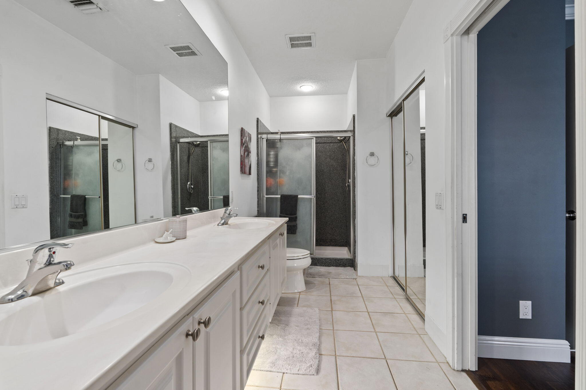 Tequesta Oaks - Residential
