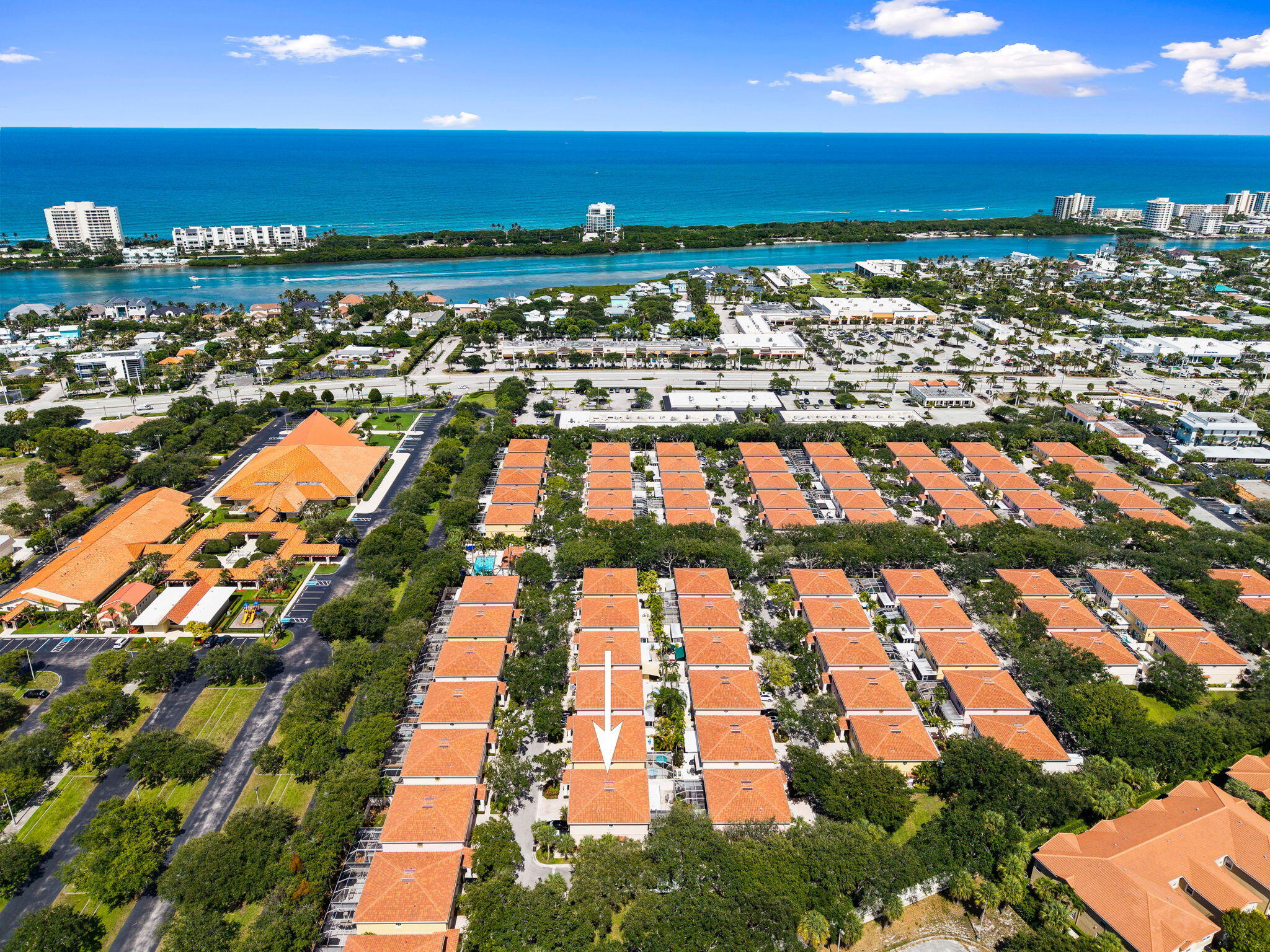 Tequesta Oaks - Residential
