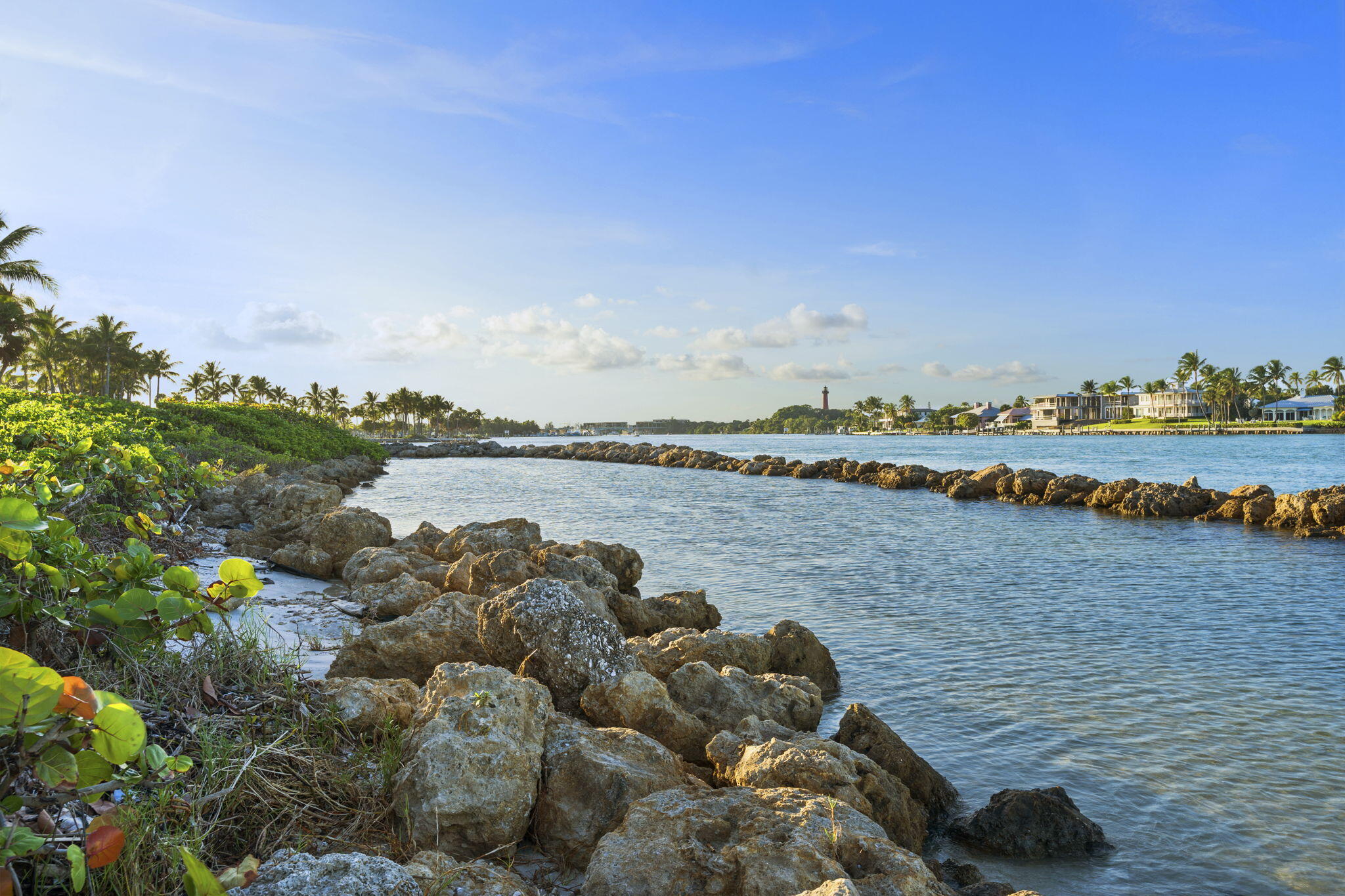 Tequesta Oaks - Residential
