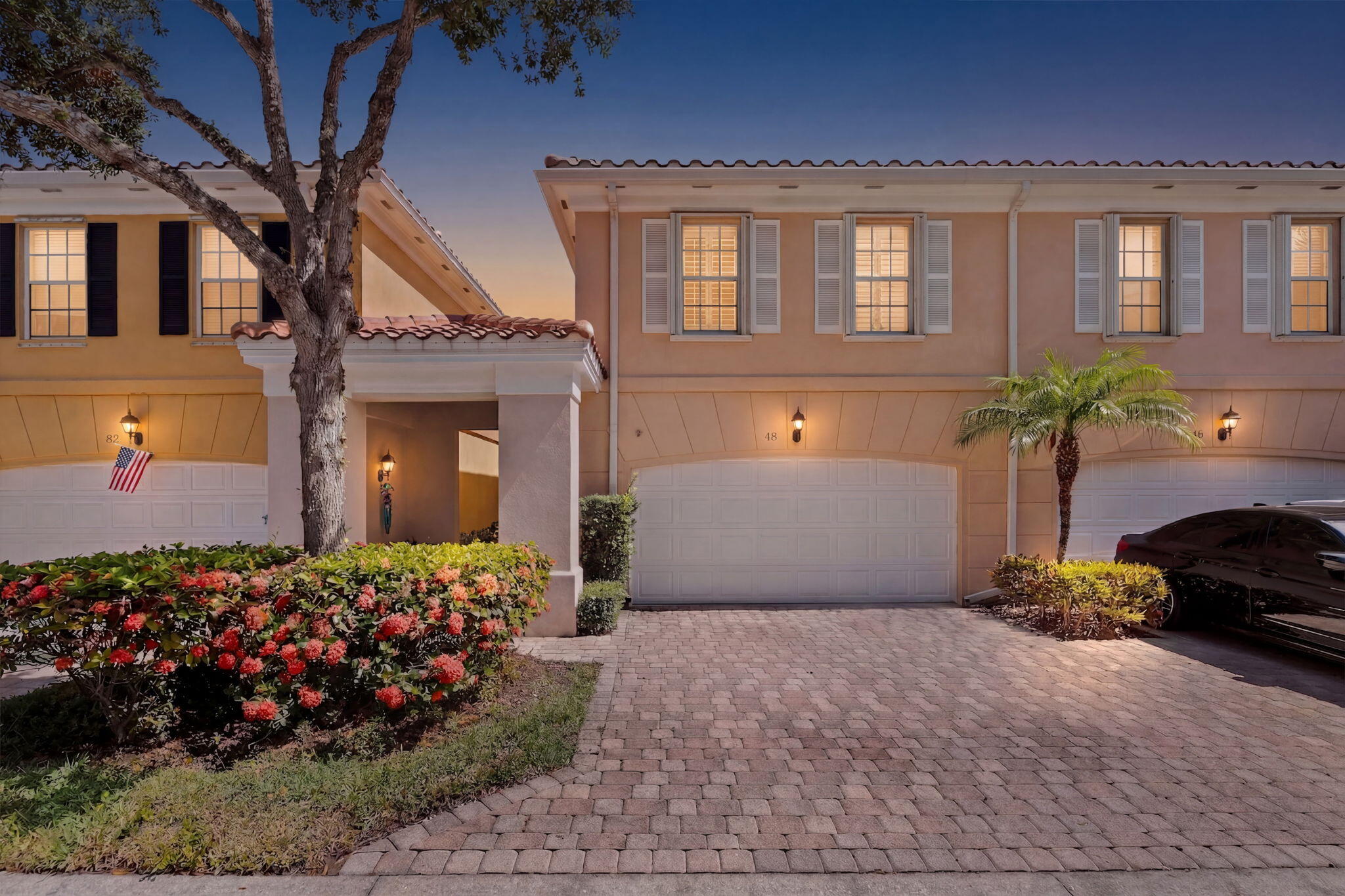 Tequesta Oaks - Residential