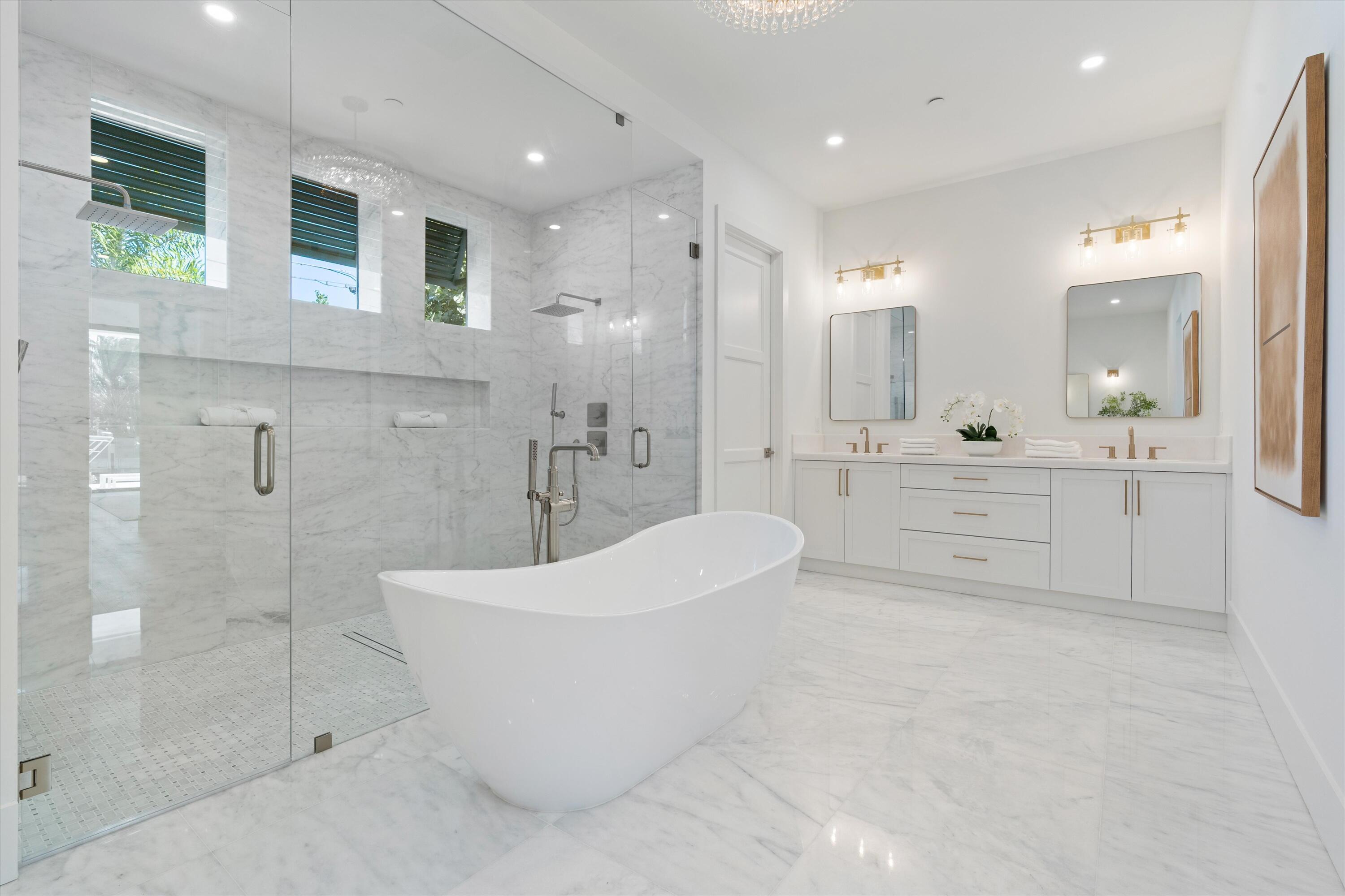 PALM BEACH ISLES 3 - Residential