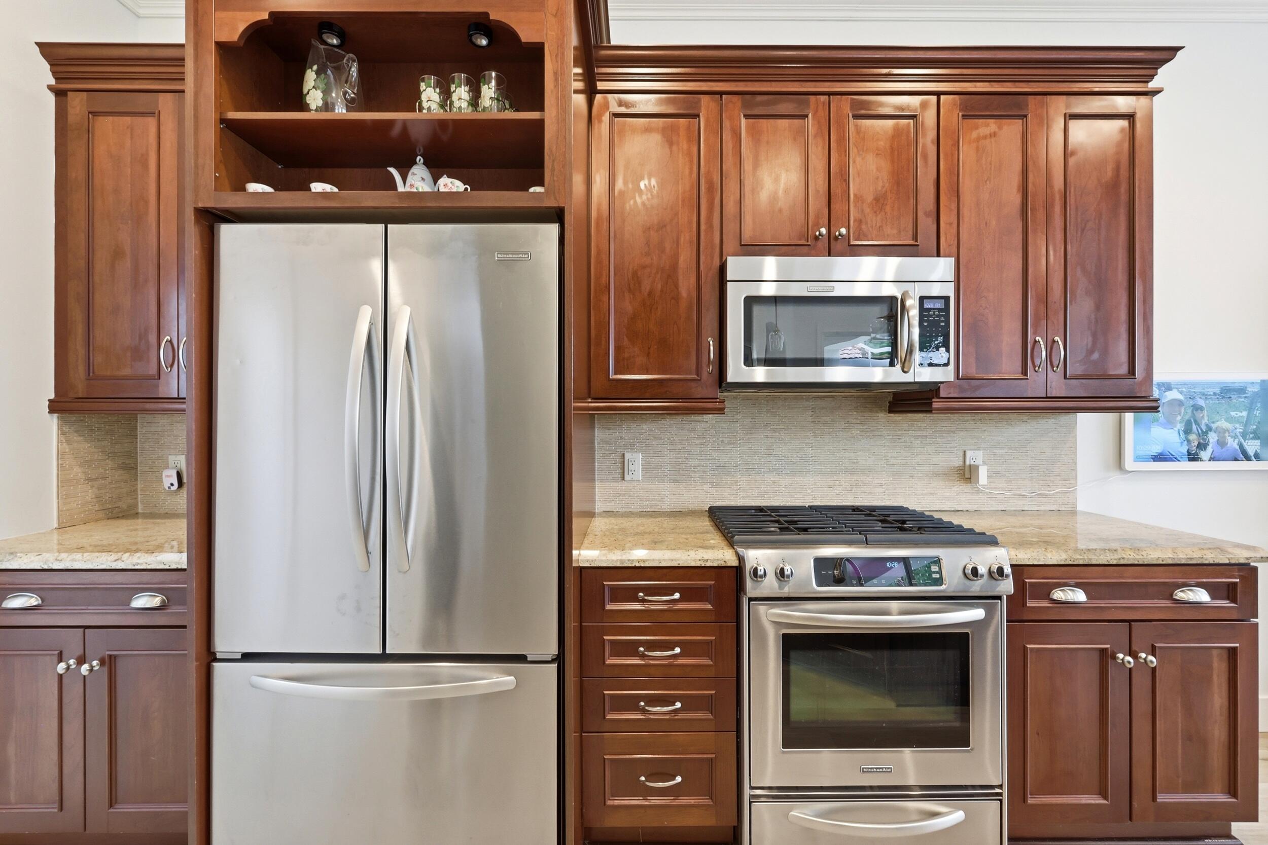 MONTEREY POINTE 3 - Residential