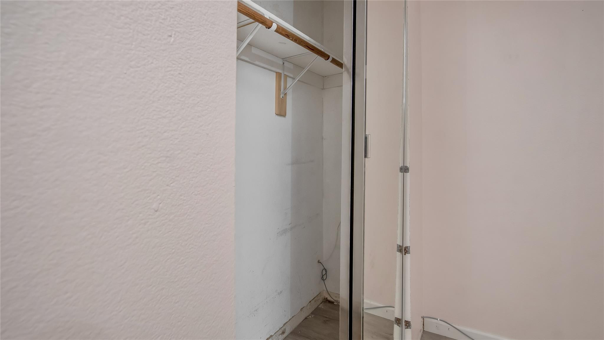 VILLAGE PARK AT OAKLAND CONDO - Residential Lease