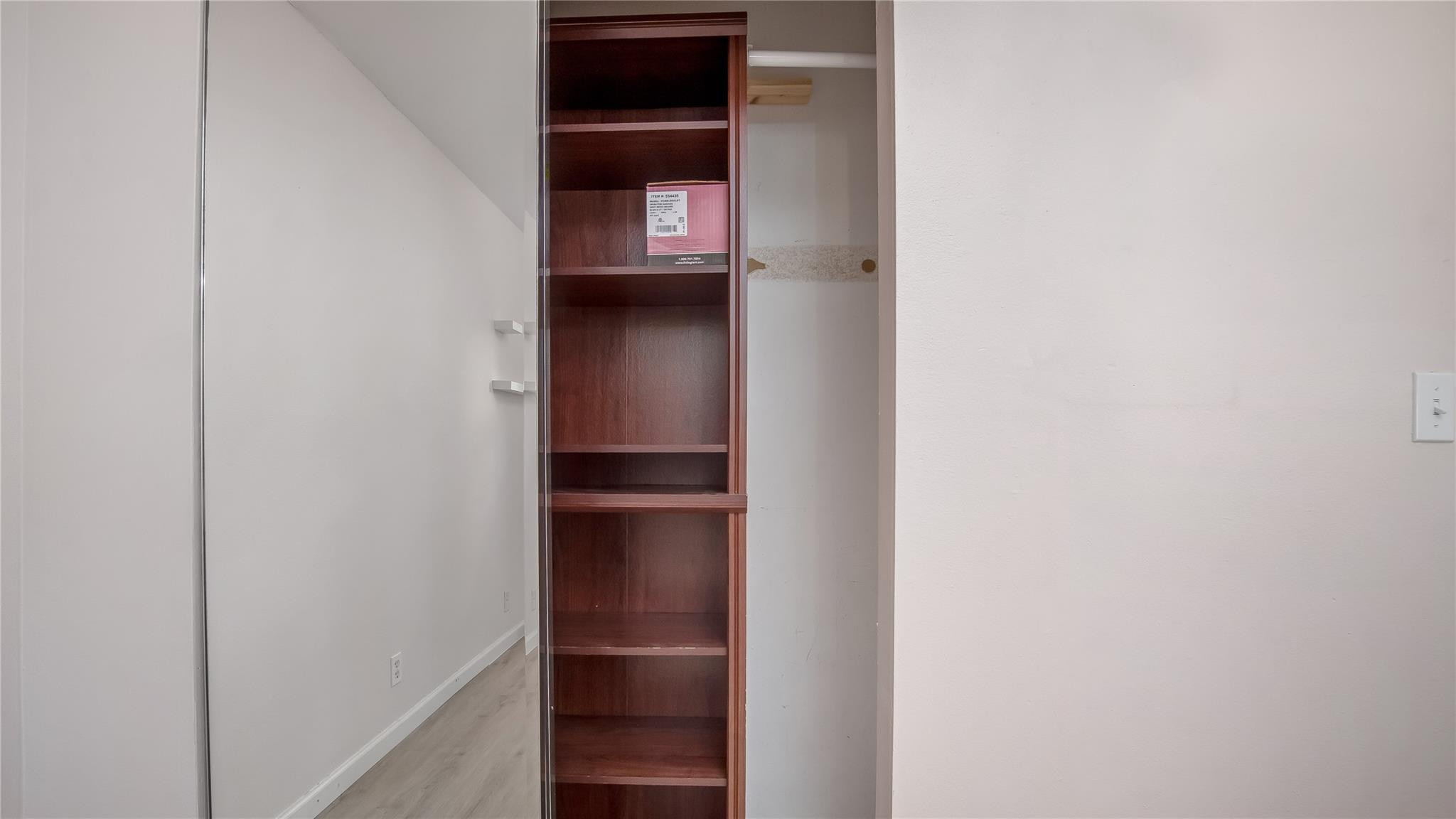 VILLAGE PARK AT OAKLAND CONDO - Residential Lease