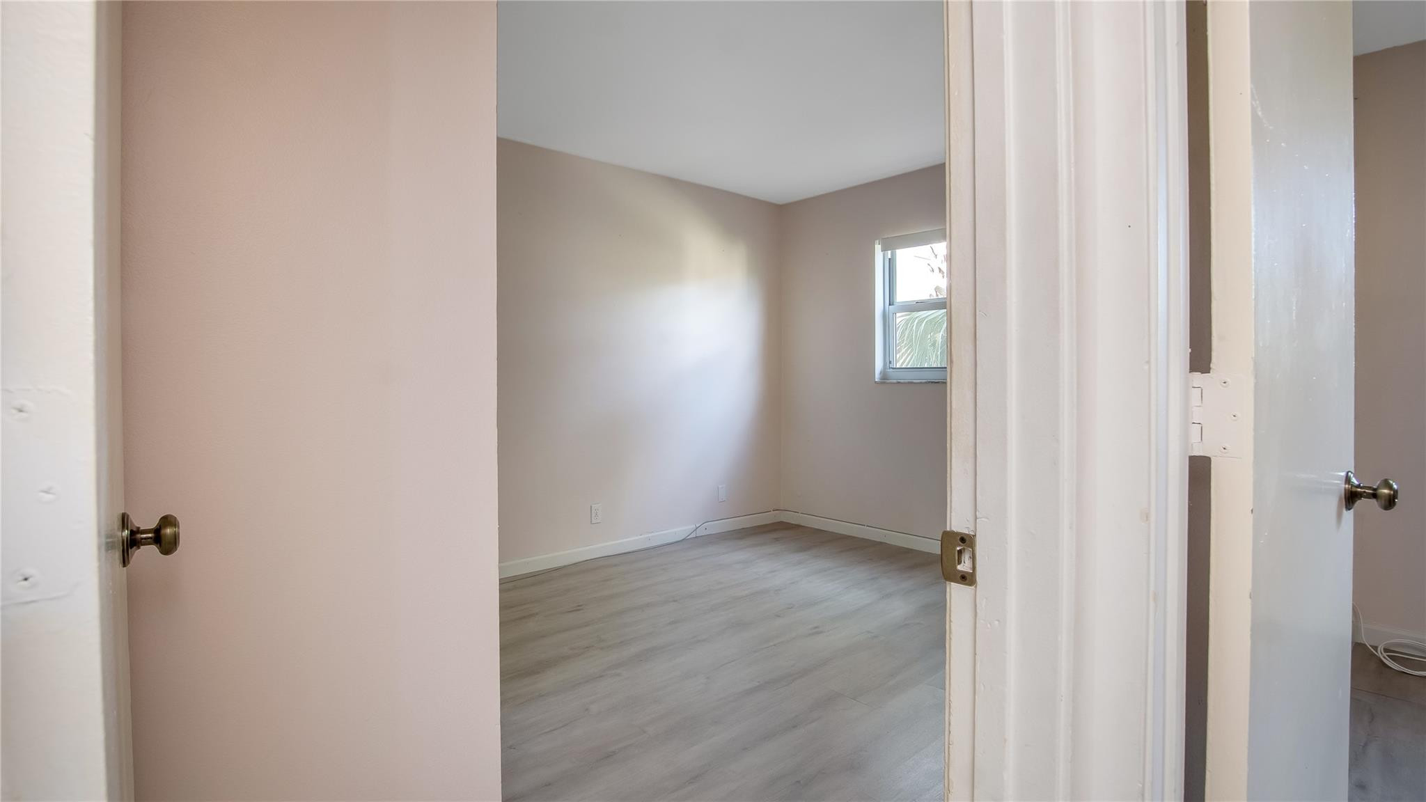 VILLAGE PARK AT OAKLAND CONDO - Residential Lease