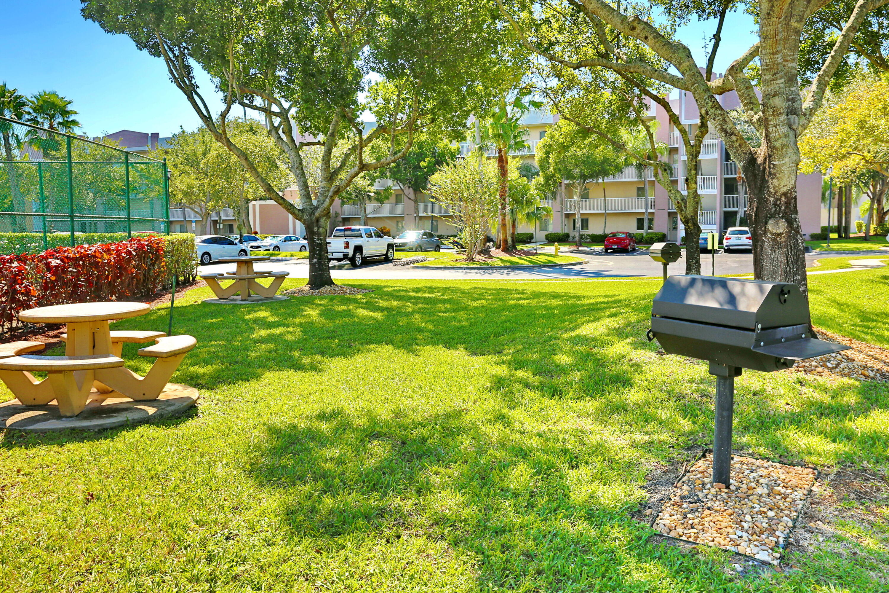 BELFORT CONDOMINIUM - Residential