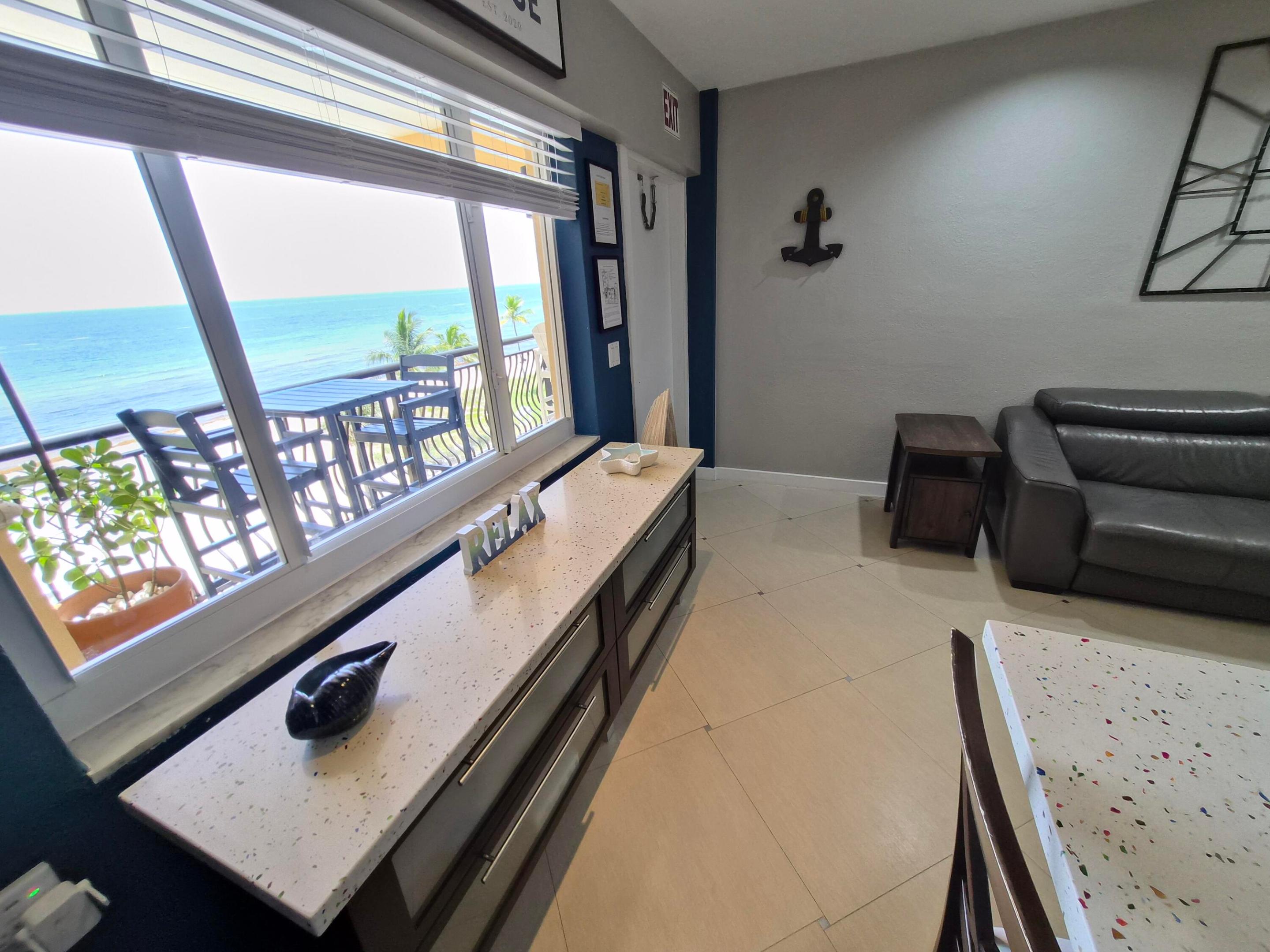 LA PLAYA CONDOMINIUMS - Residential