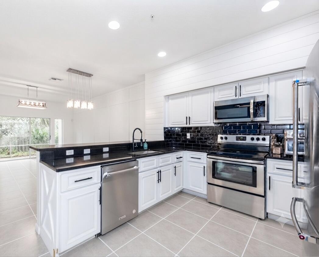 Magnolia Place - Residential