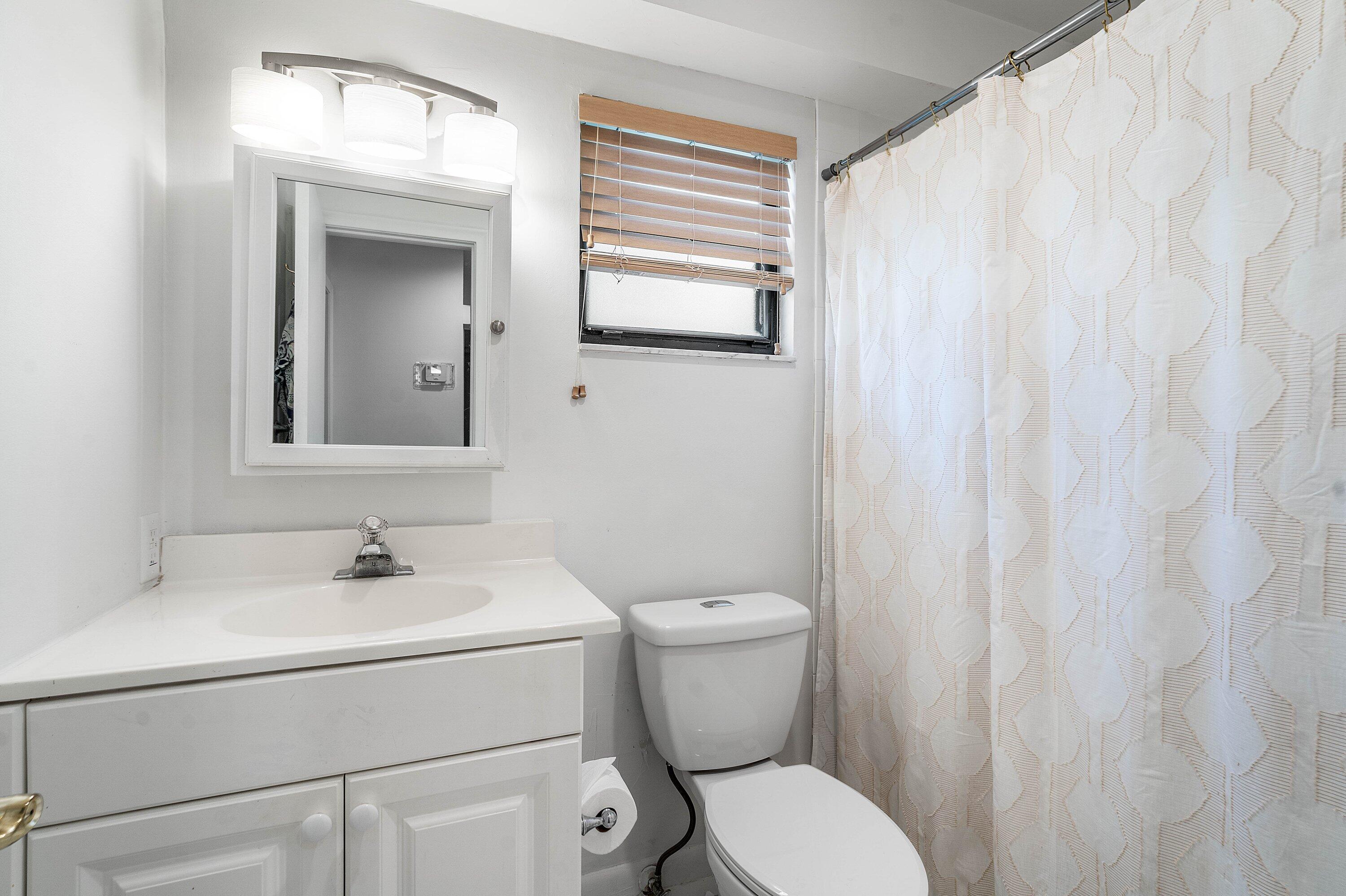 EASTPOINTE - Residential Lease