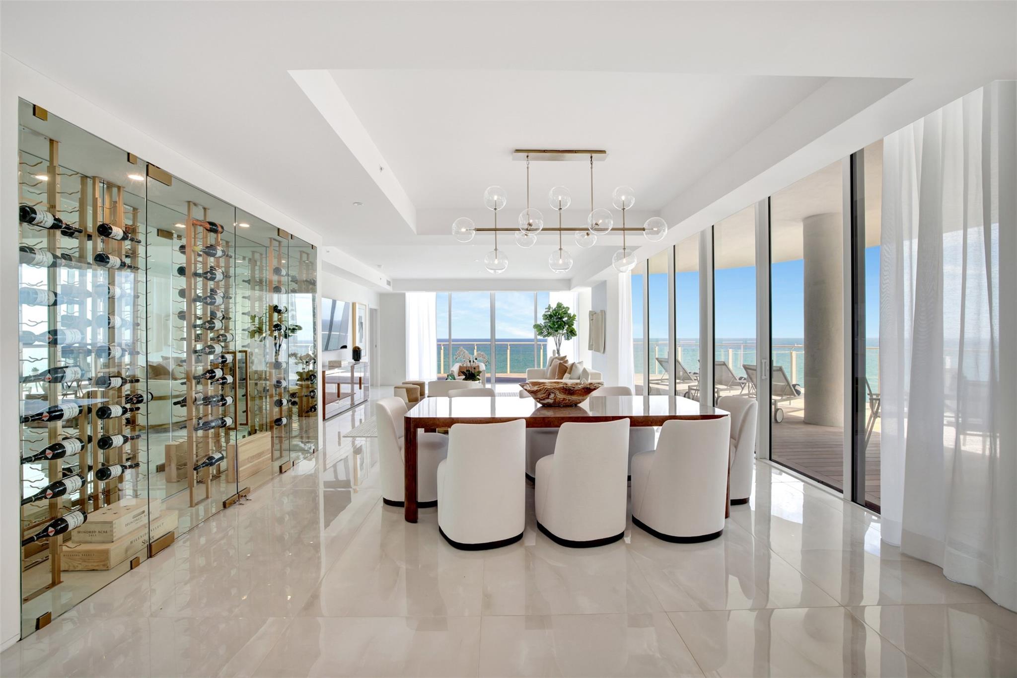 Four Seasons - Residential