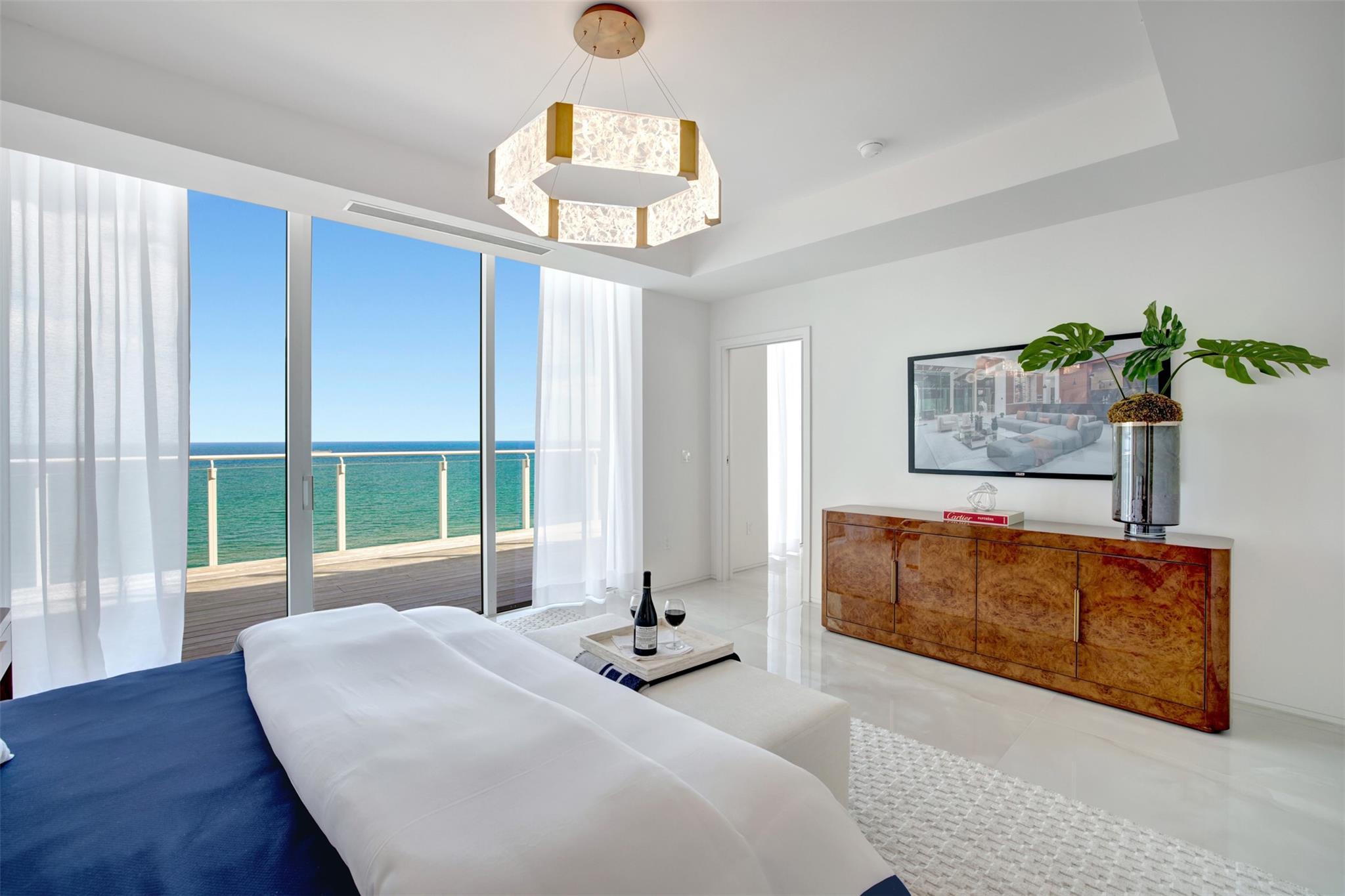Four Seasons - Residential