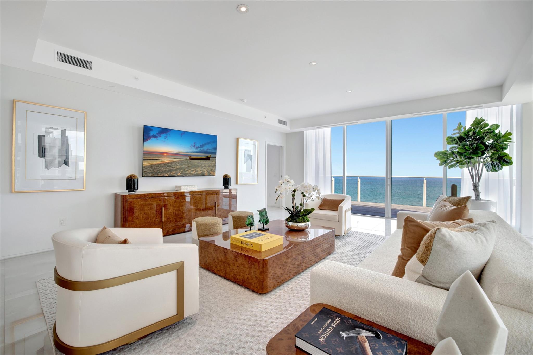 Four Seasons - Residential
