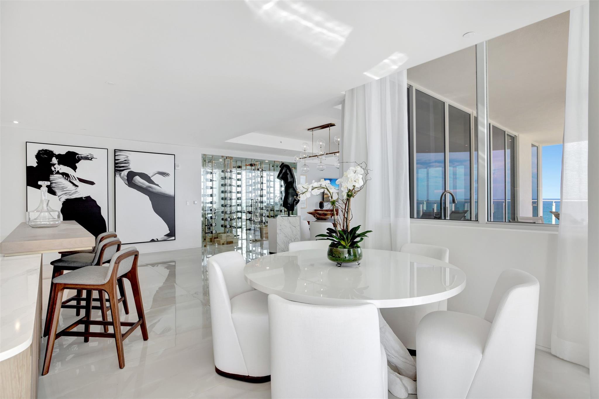 Four Seasons - Residential