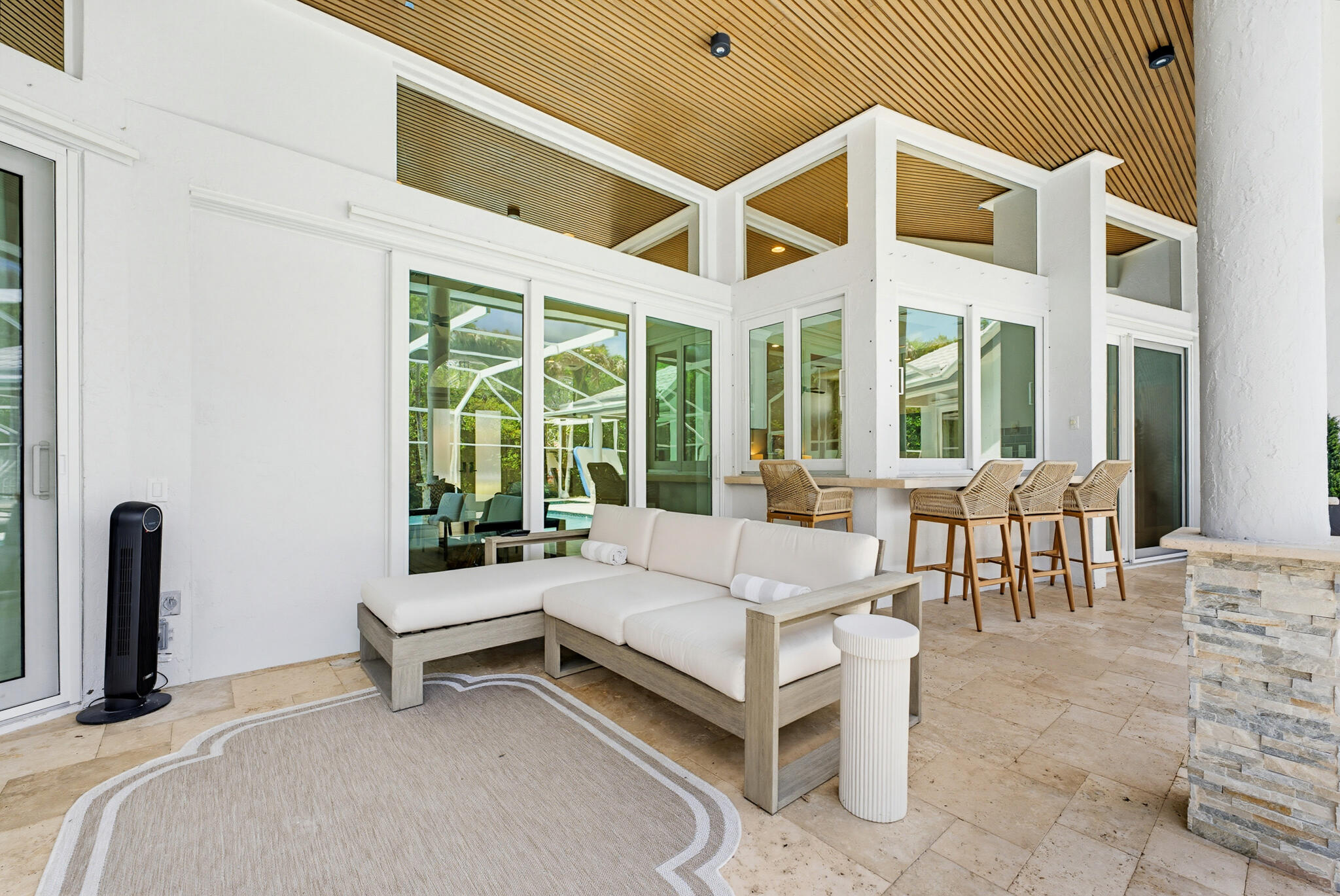 SHORES 5 - Residential