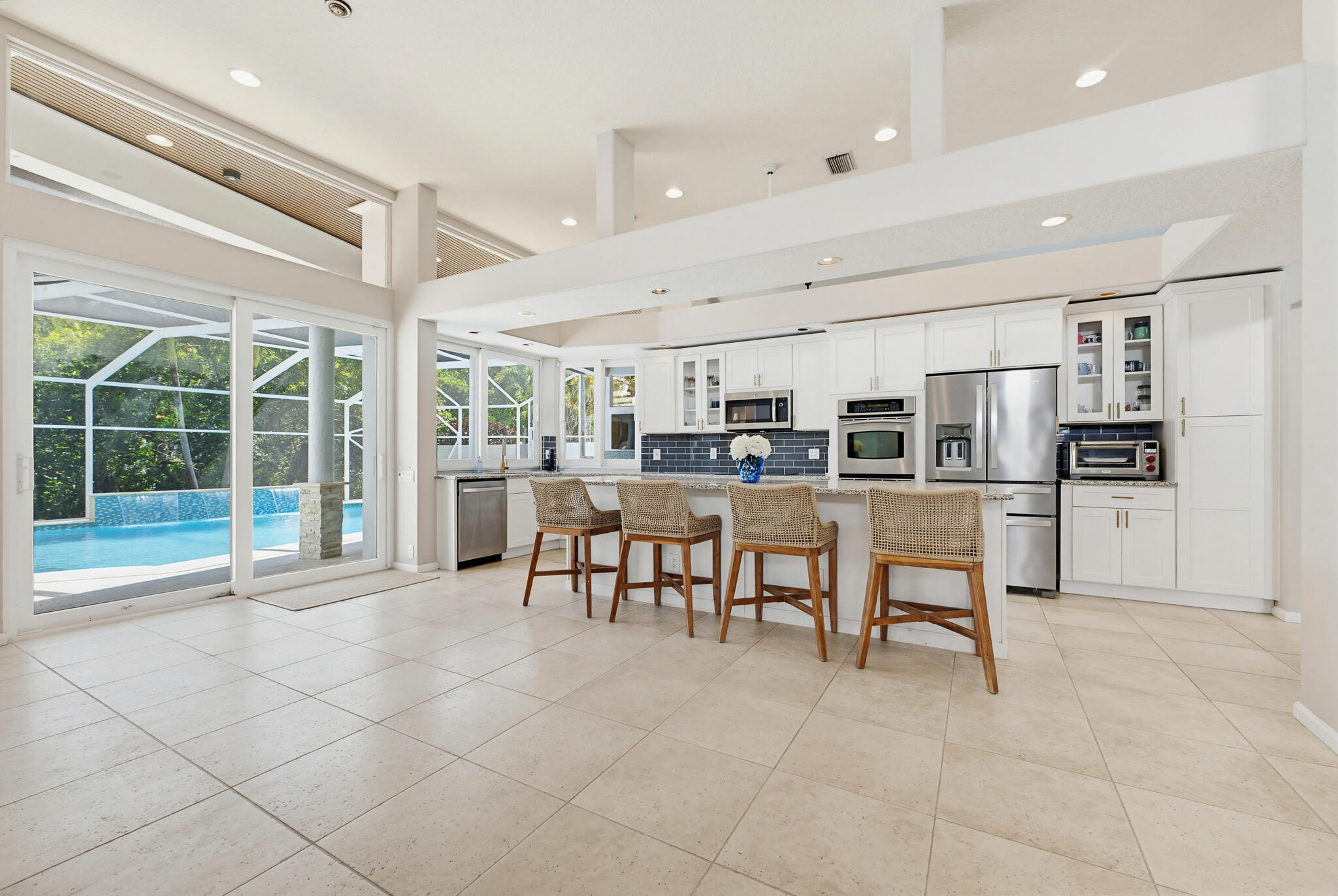 SHORES 5 - Residential
