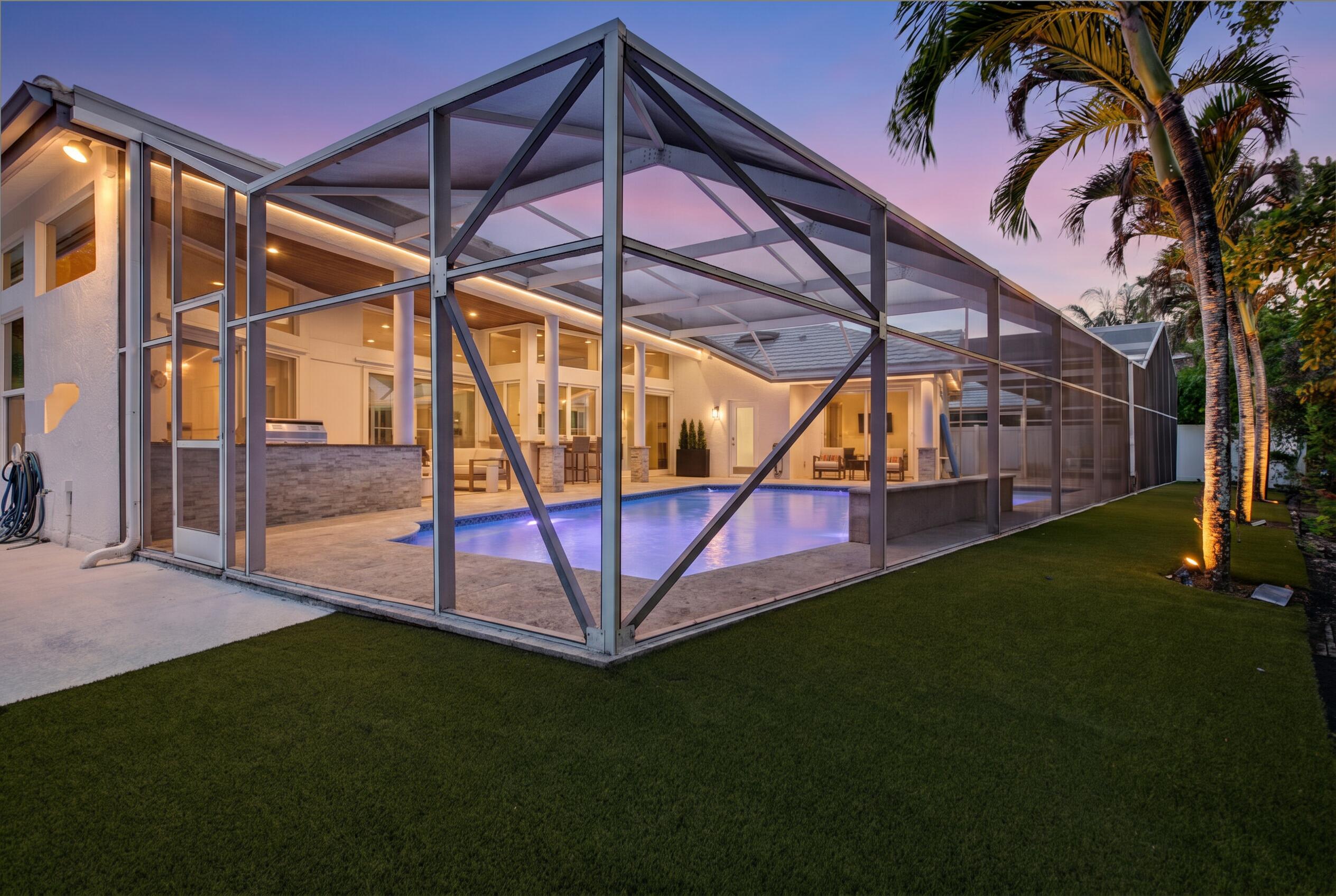 SHORES 5 - Residential