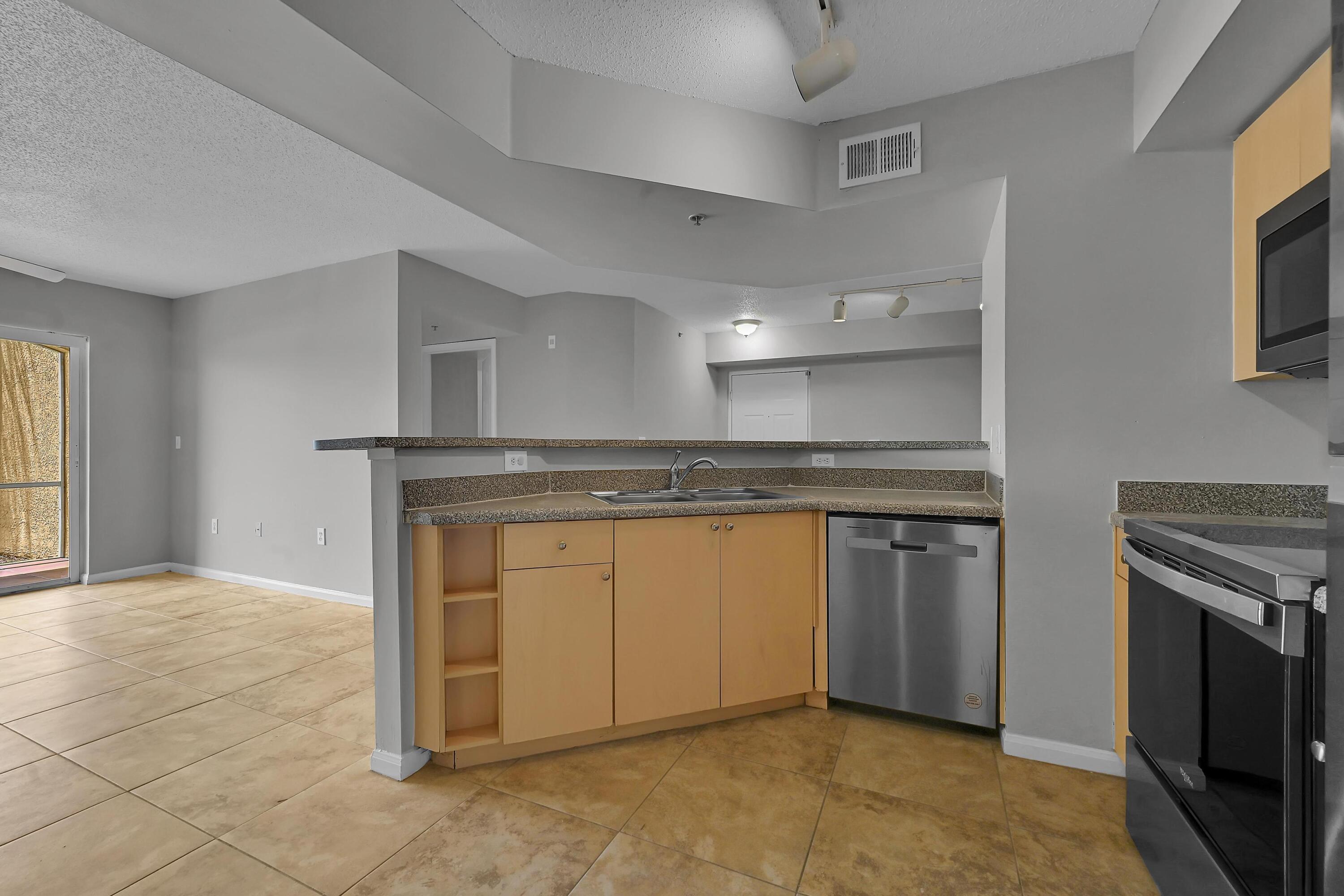 PORTOFINO AT JENSEN BEACH CONDO - Residential