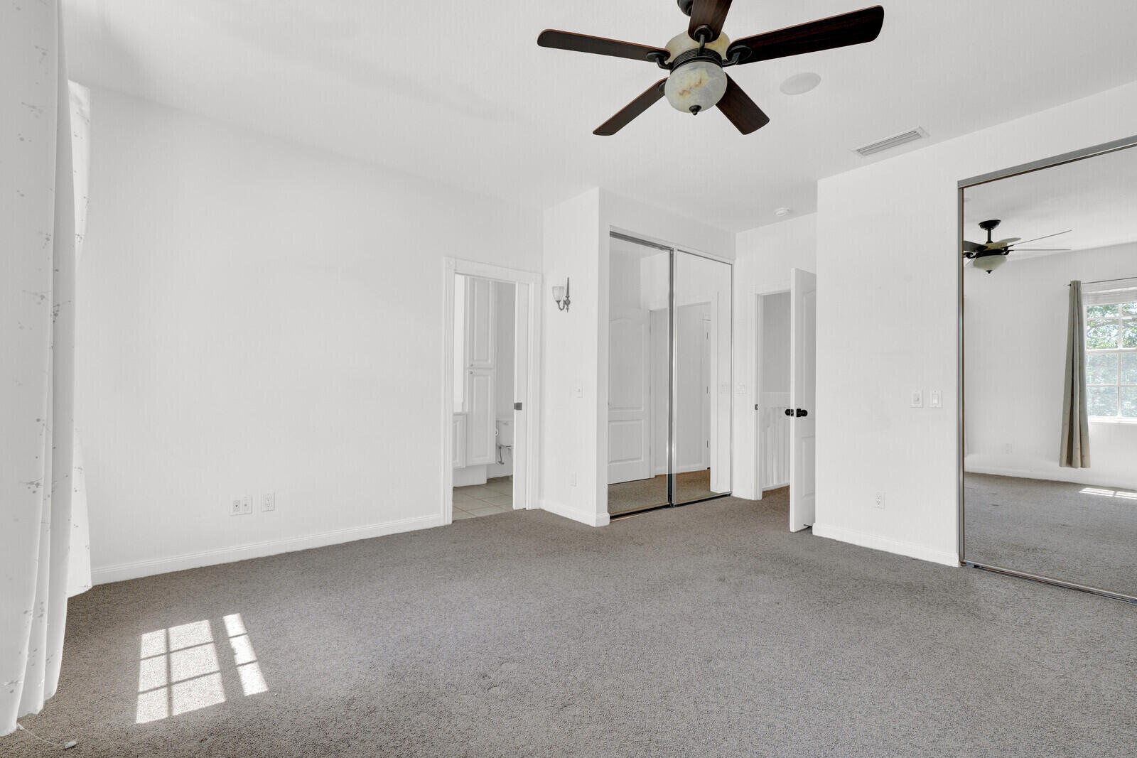 CHARLESTON COURT AT ABACOA - Residential Lease