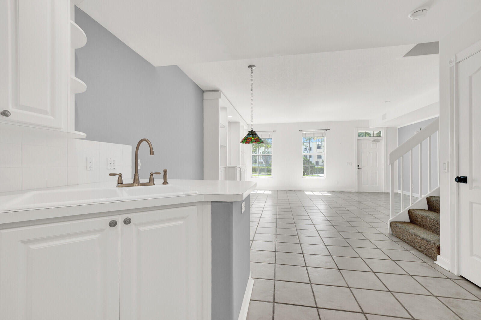 CHARLESTON COURT AT ABACOA - Residential Lease