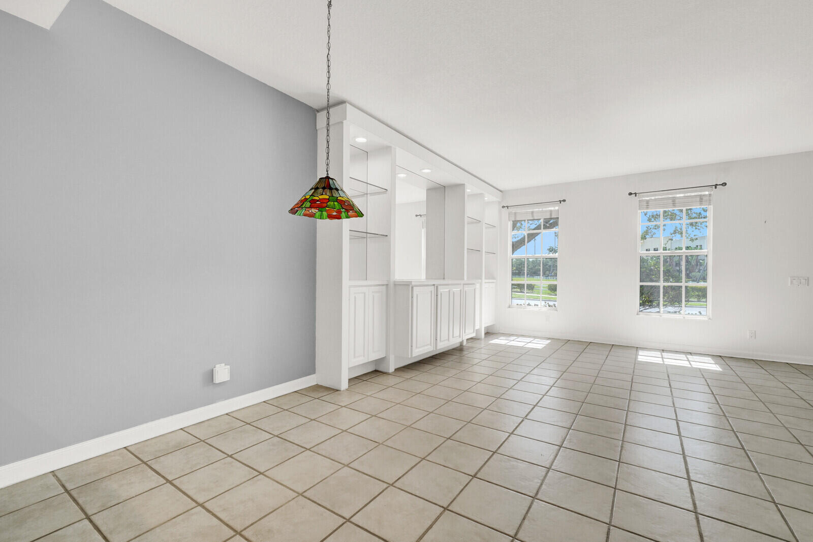 CHARLESTON COURT AT ABACOA - Residential Lease