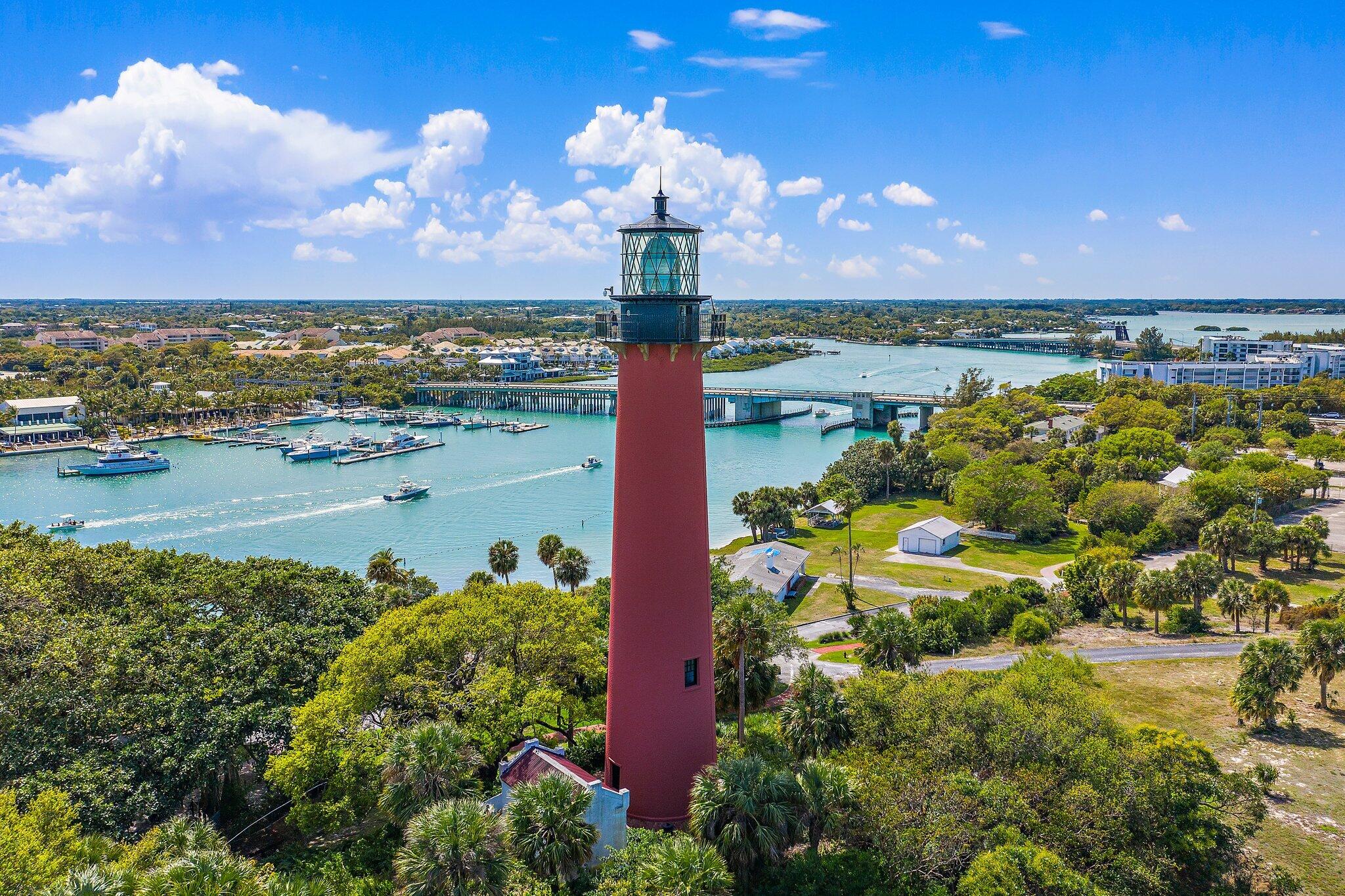 CHARLESTON COURT AT ABACOA - Residential Lease