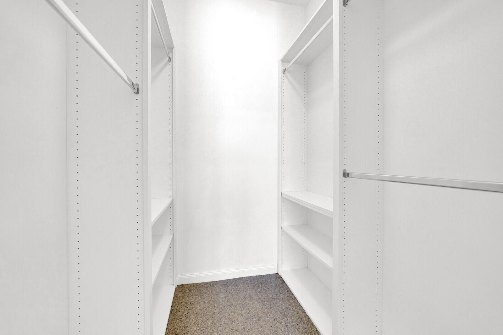 CHARLESTON COURT AT ABACOA - Residential Lease