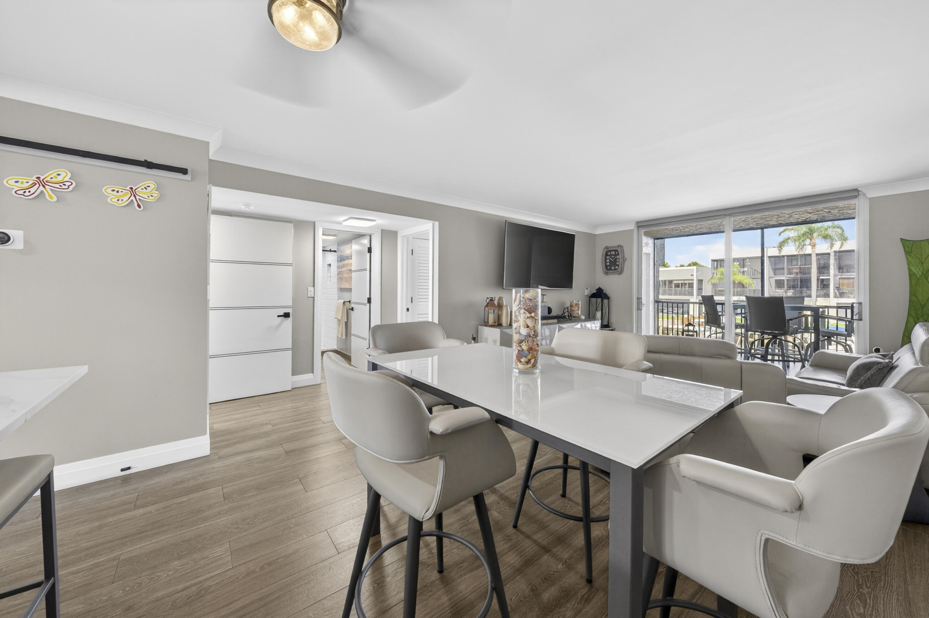 ISLAND CLUB ONE CONDO - Residential