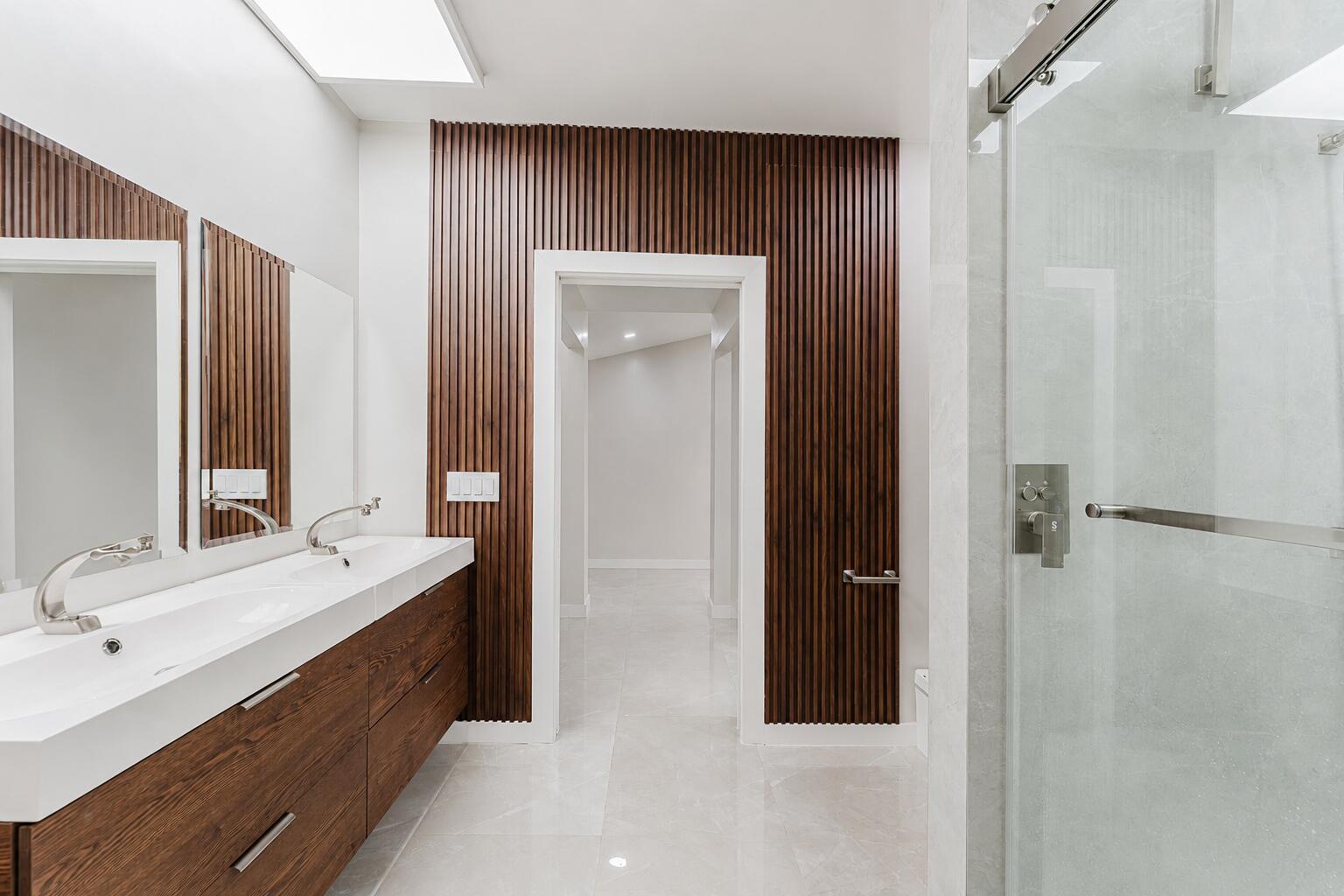 EAGLE POINT - Residential Lease