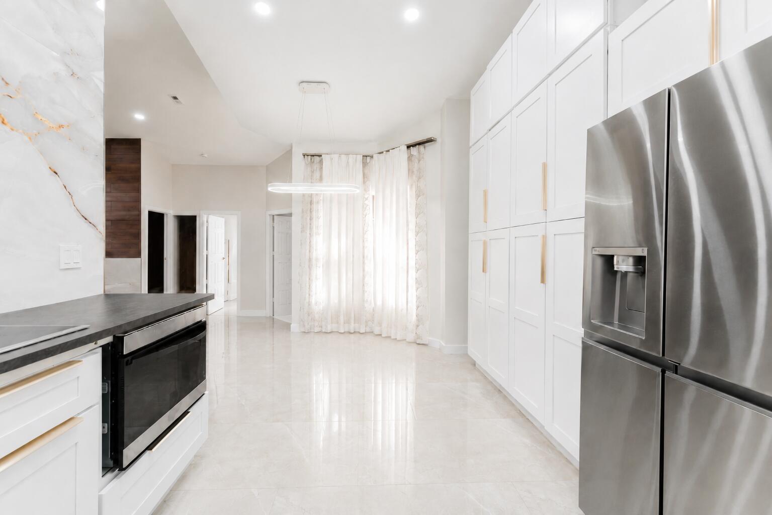 EAGLE POINT - Residential Lease