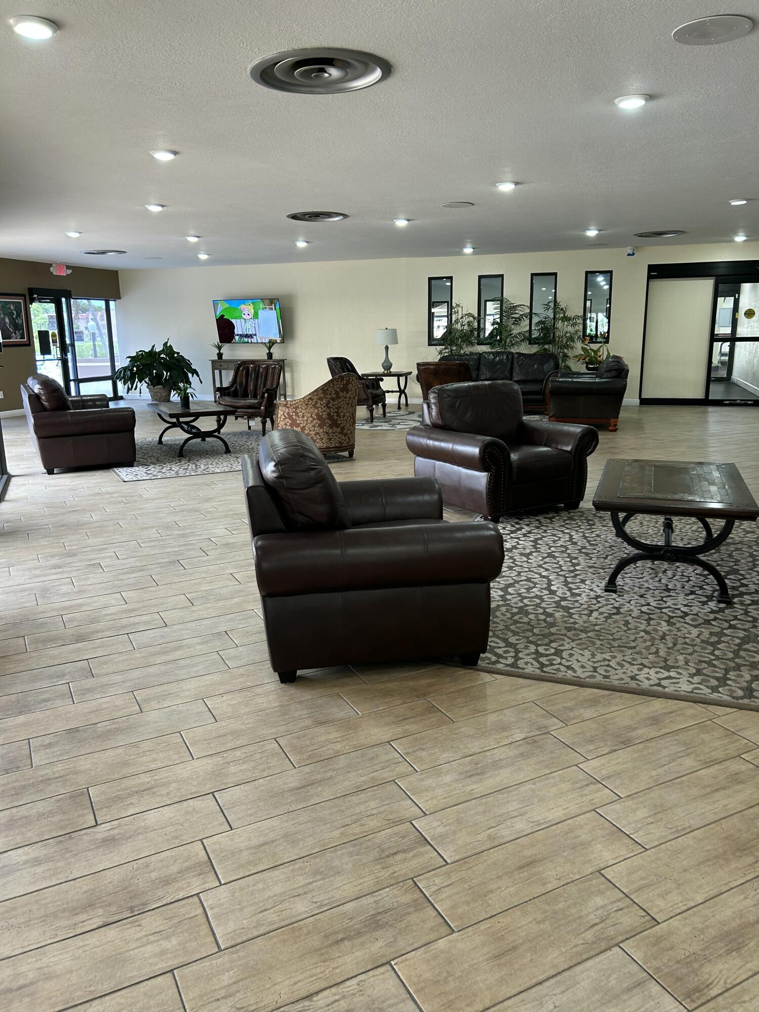 SUNRISE LAKES 97 CONDO - Residential