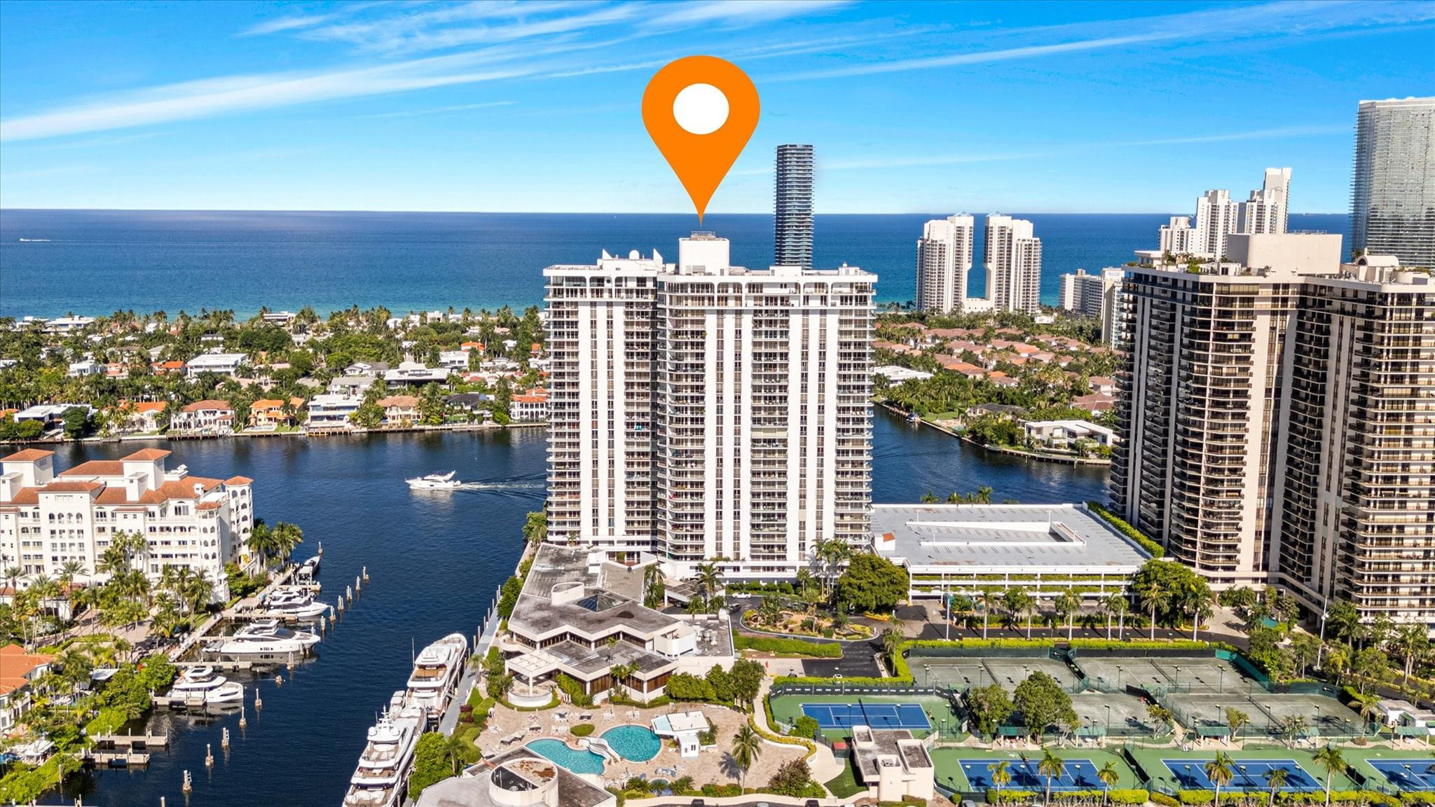 TURNBERRY NORTH TOWER - Residential