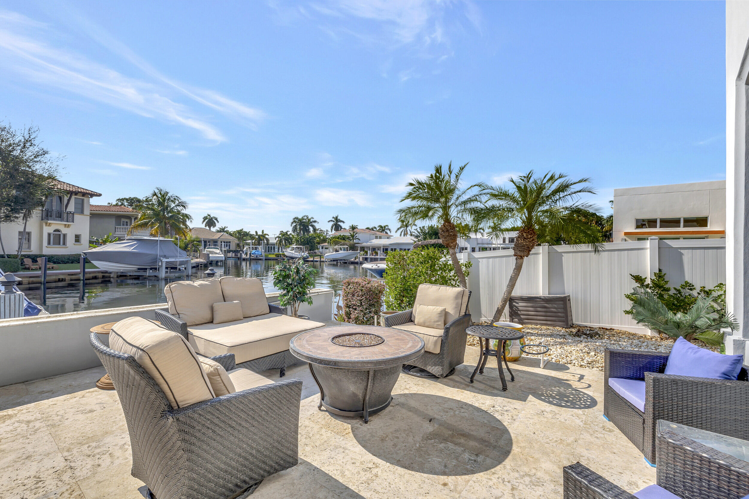 LAKE ROGERS ISLE UNIT D - Residential