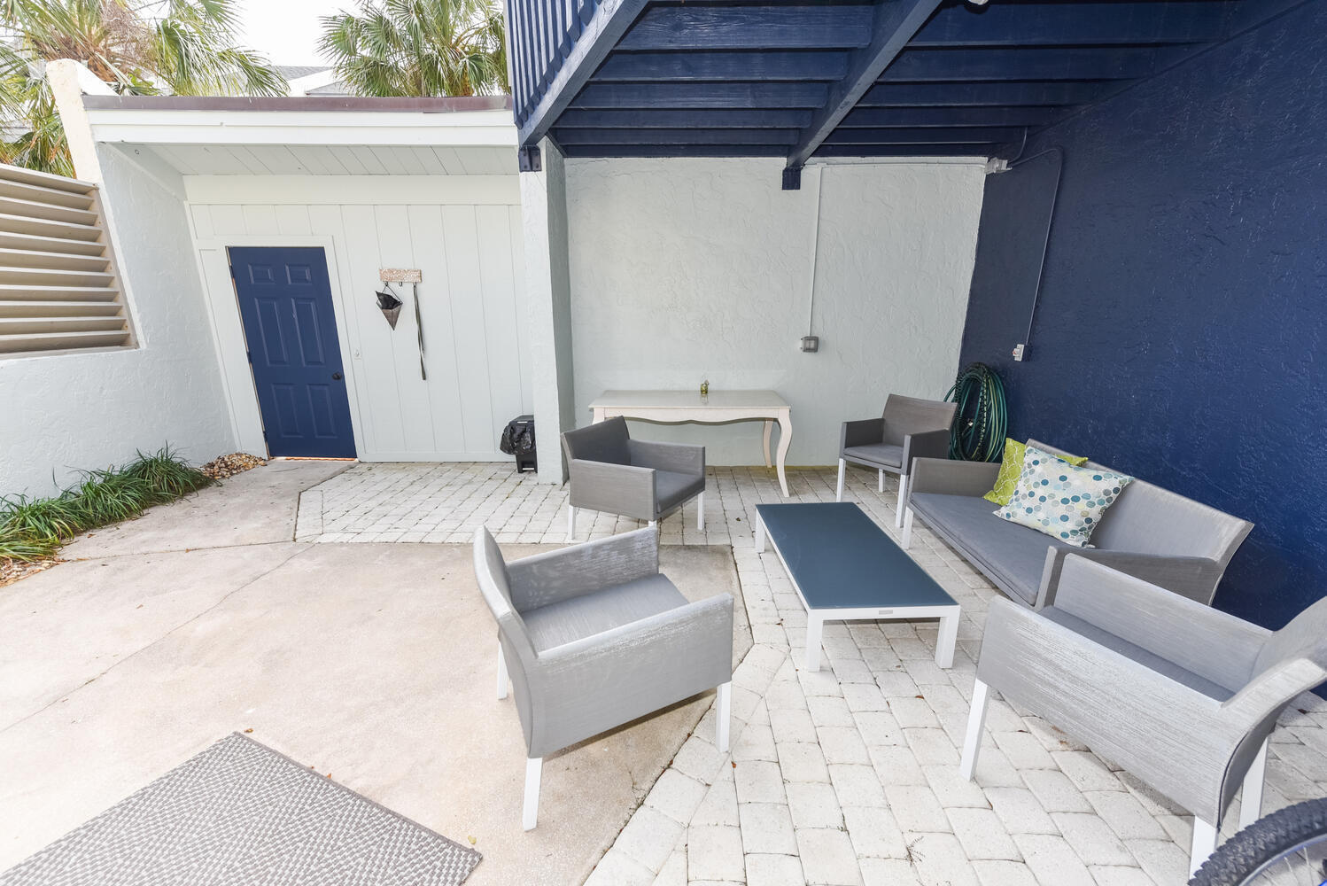 SEA LOFTERS CONDO - Residential