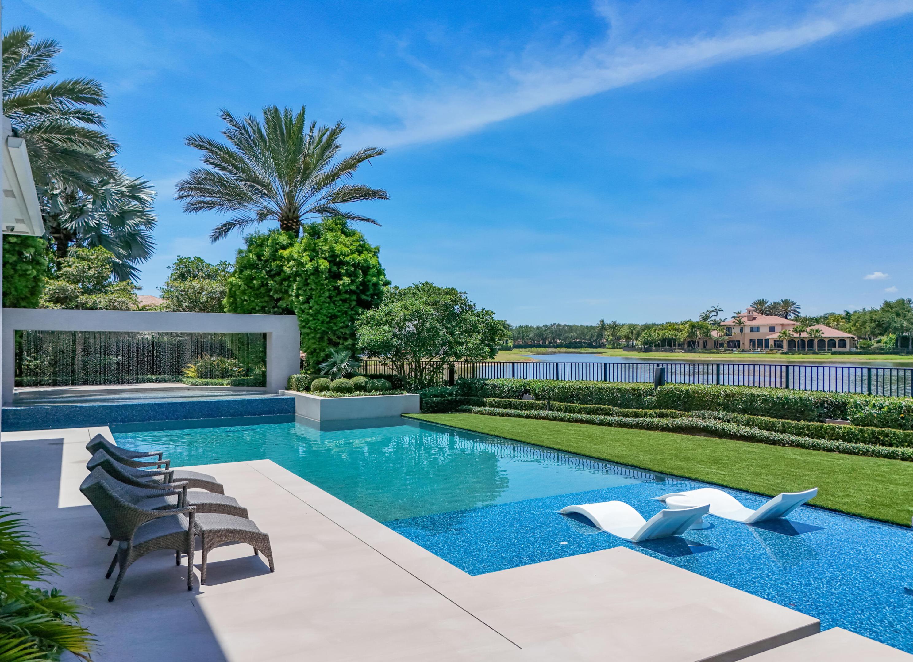 OAKS AT BOCA RATON - Residential