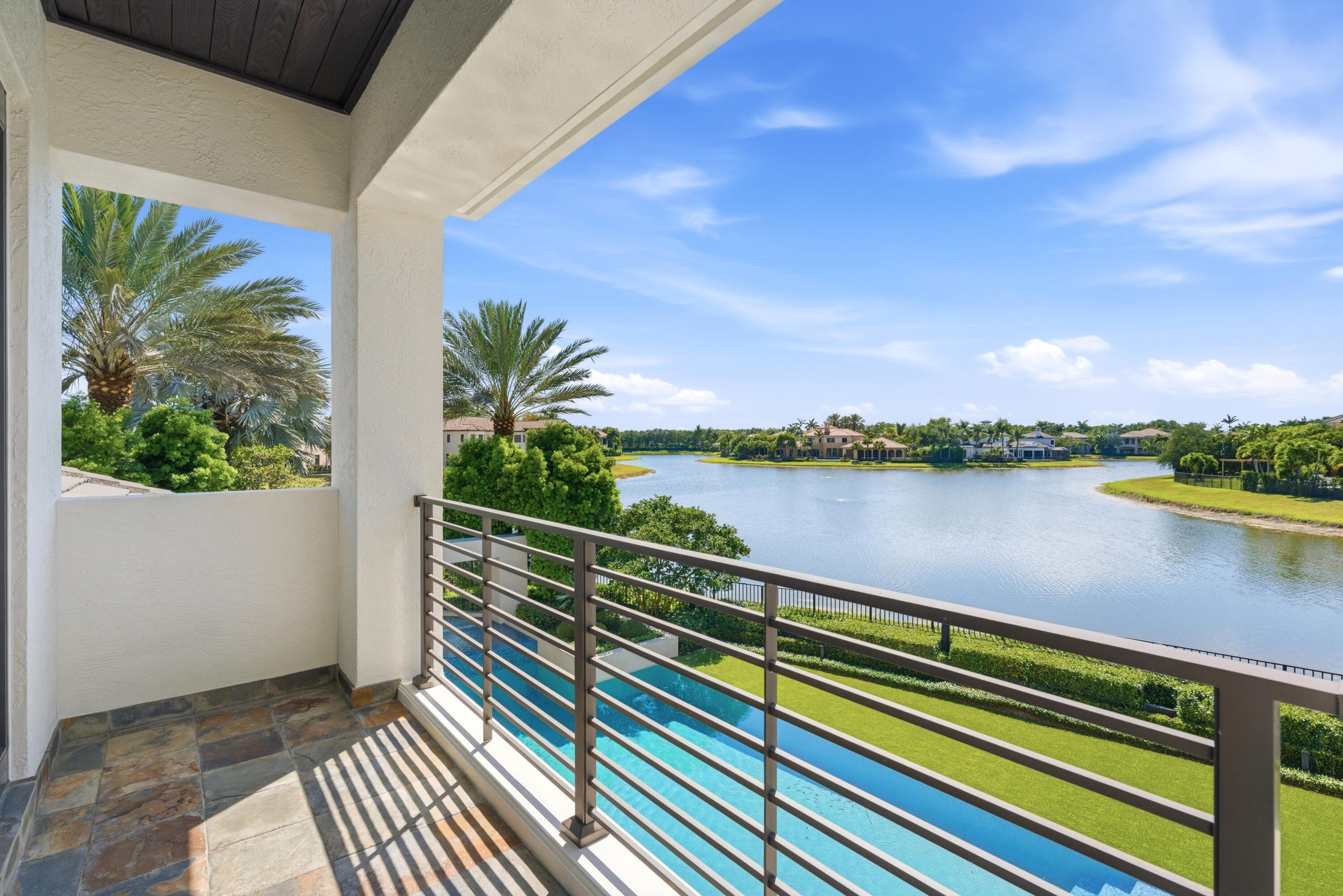 OAKS AT BOCA RATON - Residential