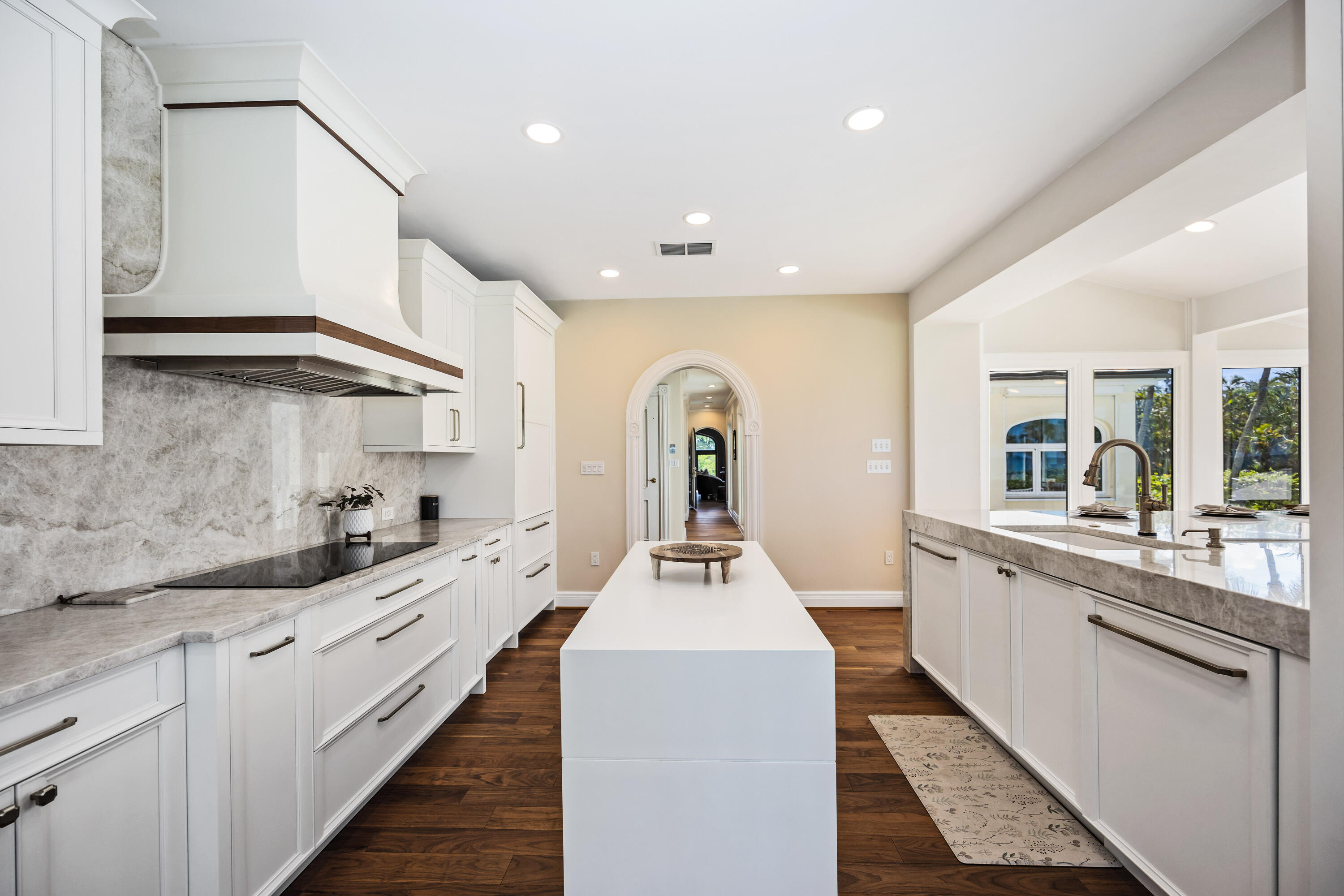 SIESTA PROPERTIES INC UNIT 1 - Residential