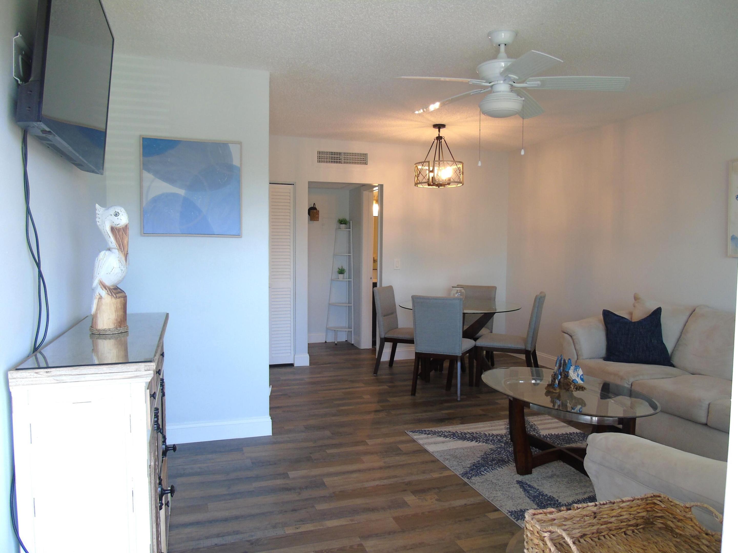 FOUR SEA SUNS CONDO - Residential Lease