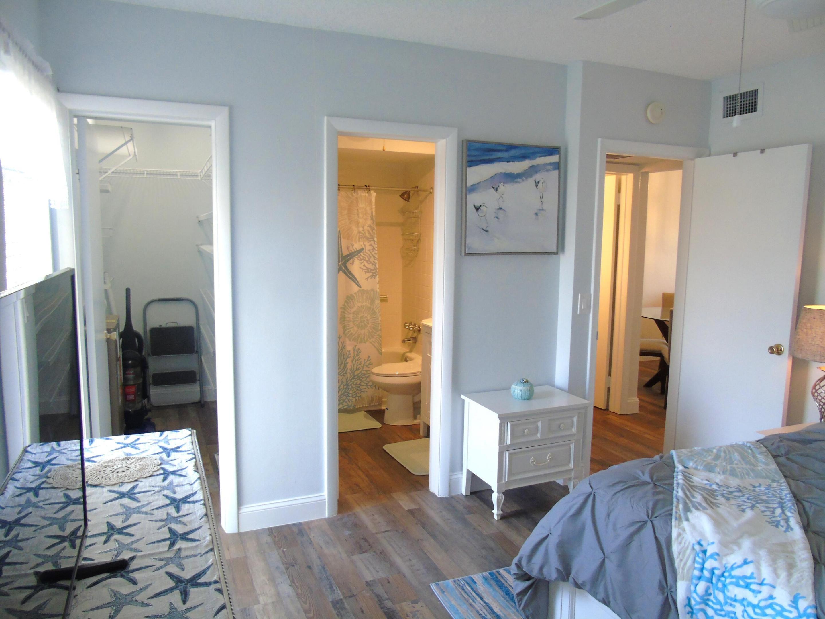 FOUR SEA SUNS CONDO - Residential Lease