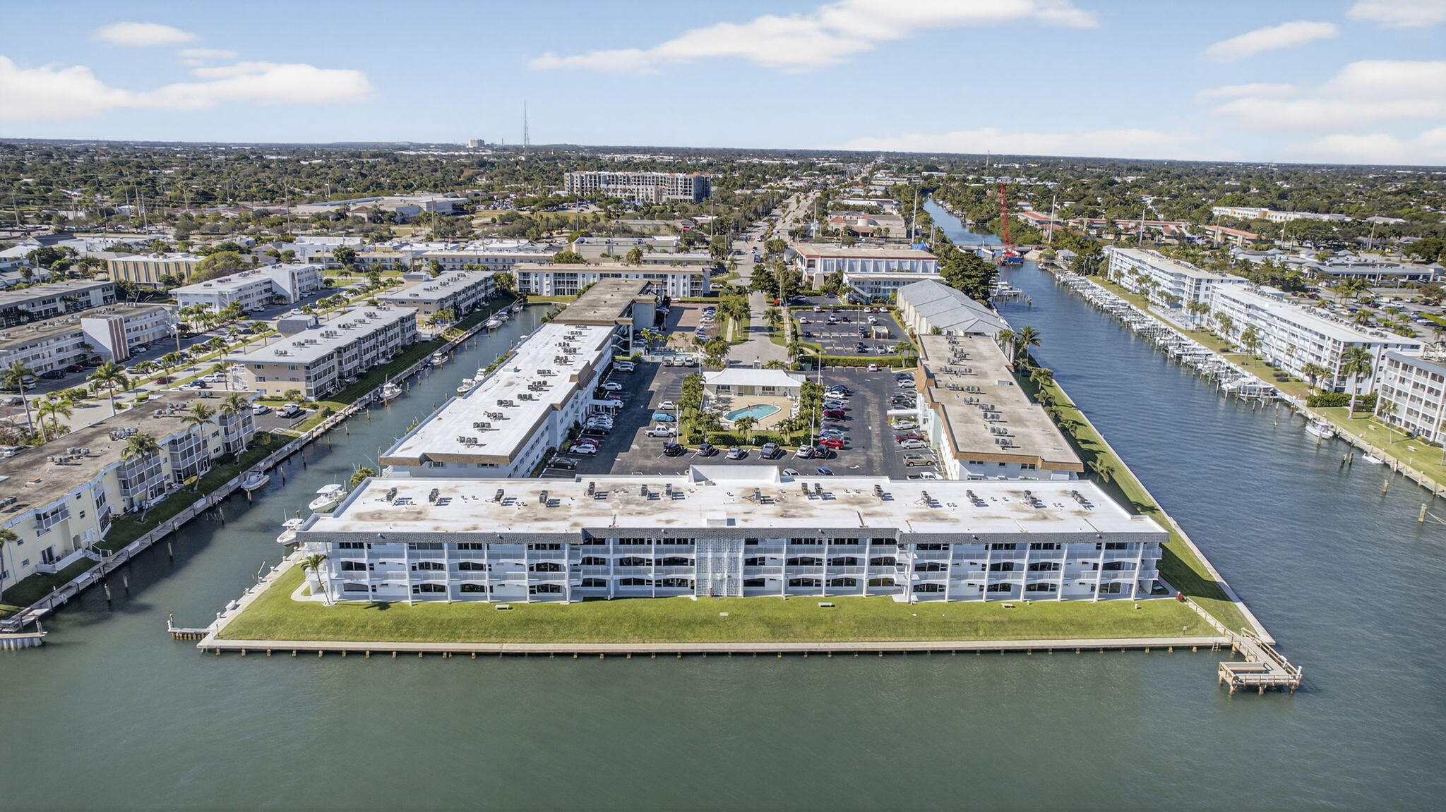 SHORE CLUB APTS A INC - Residential