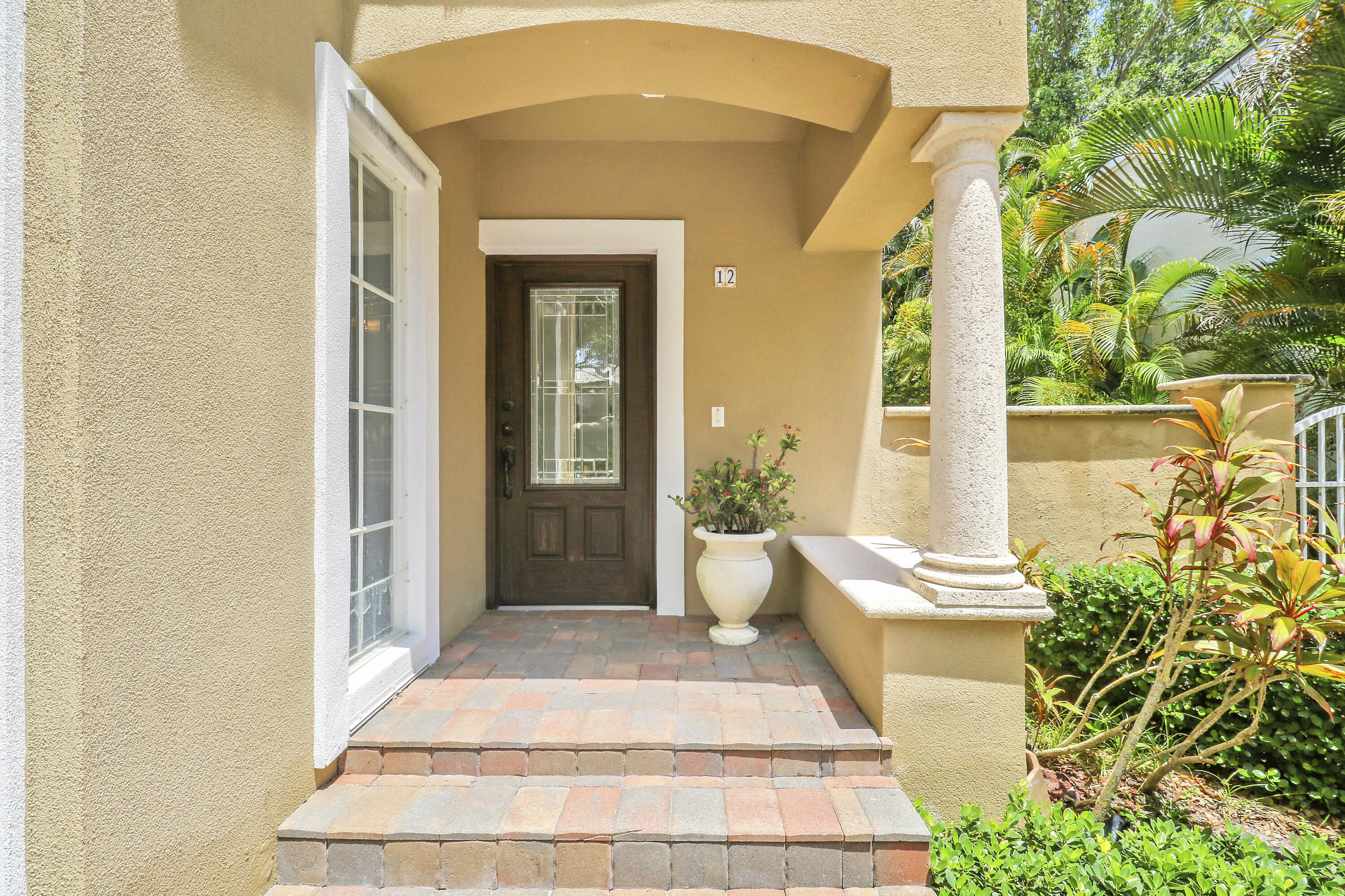 OAK HARBOUR 3 - Residential