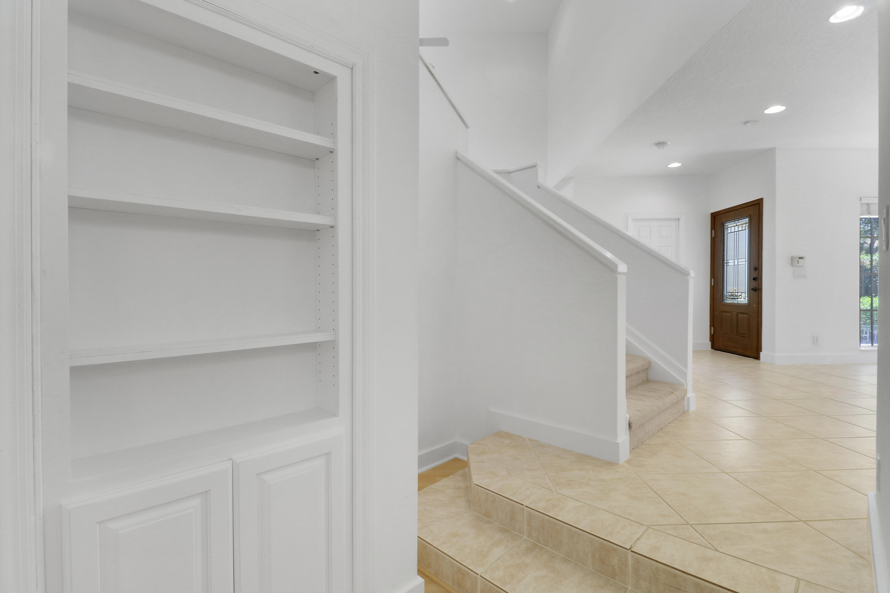 OAK HARBOUR 3 - Residential