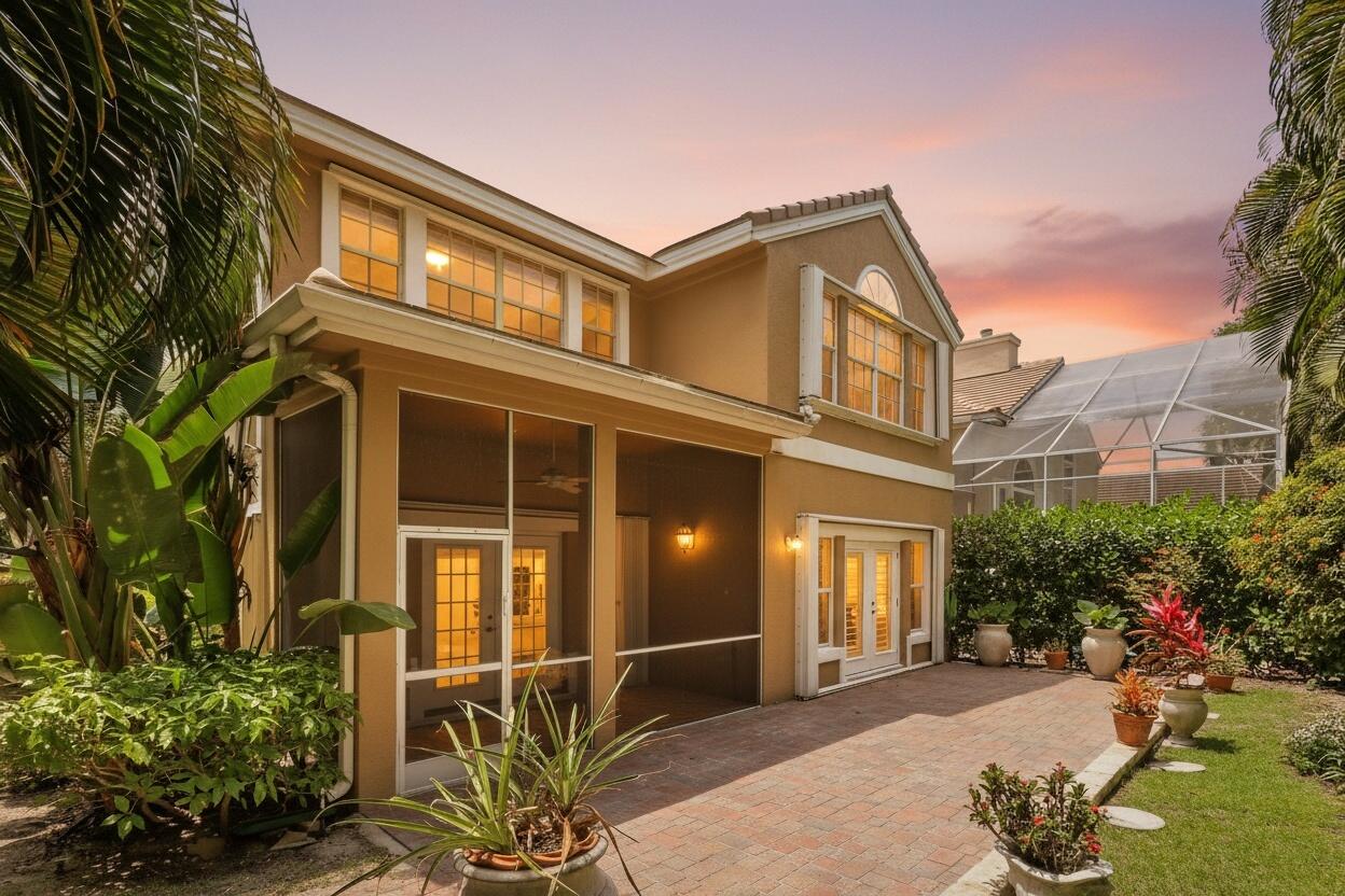 OAK HARBOUR 3 - Residential