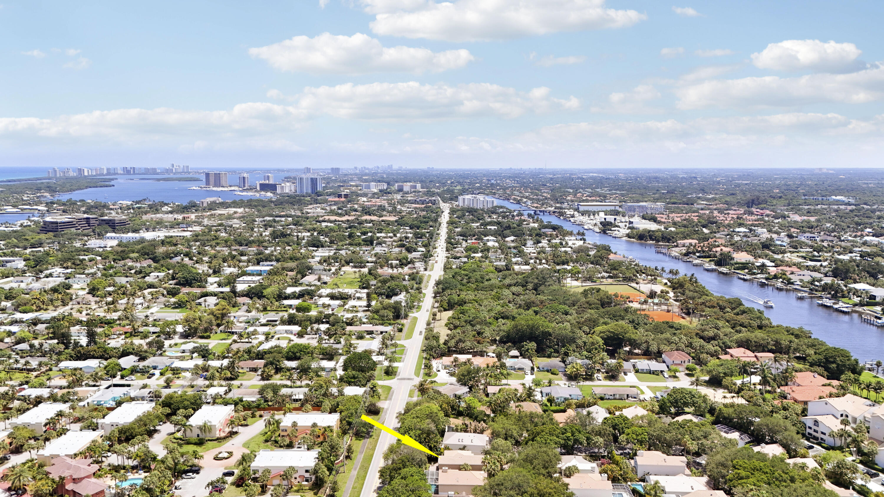OAK HARBOUR 3 - Residential