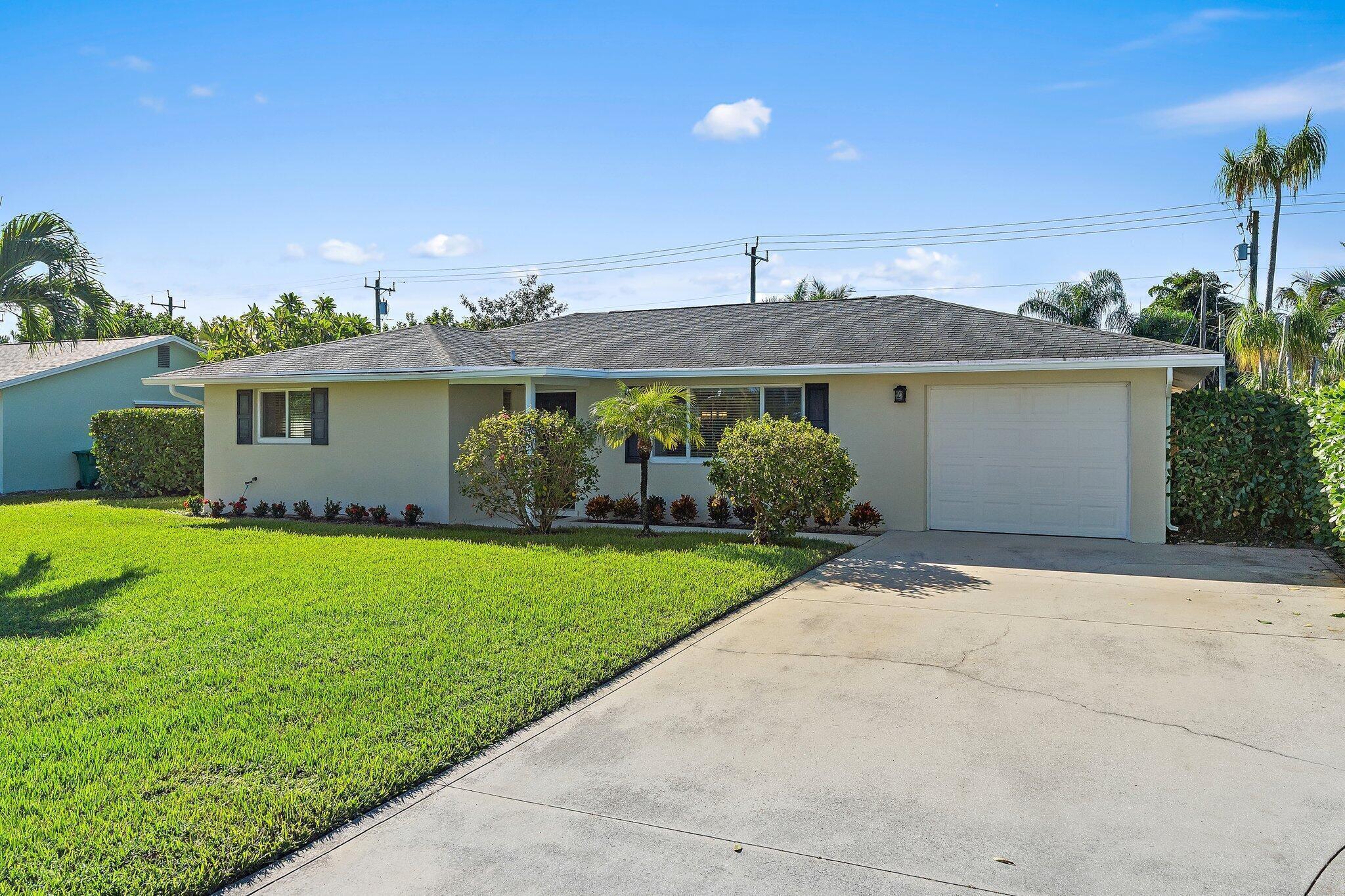 JUPITER IN THE PINES SEC B - Residential Lease