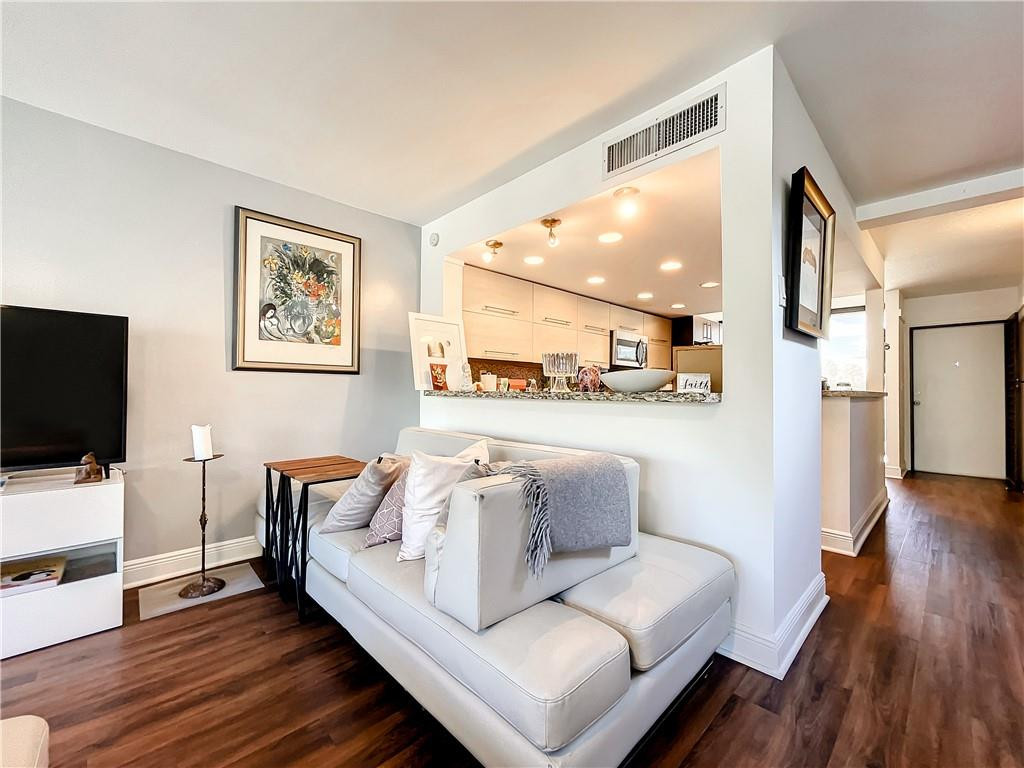 NOBEL POINT CONDO - Residential Lease