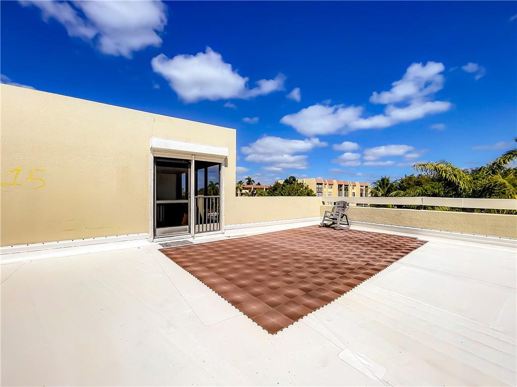 NOBEL POINT CONDO - Residential Lease