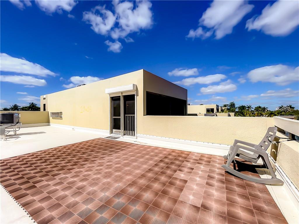 NOBEL POINT CONDO - Residential Lease