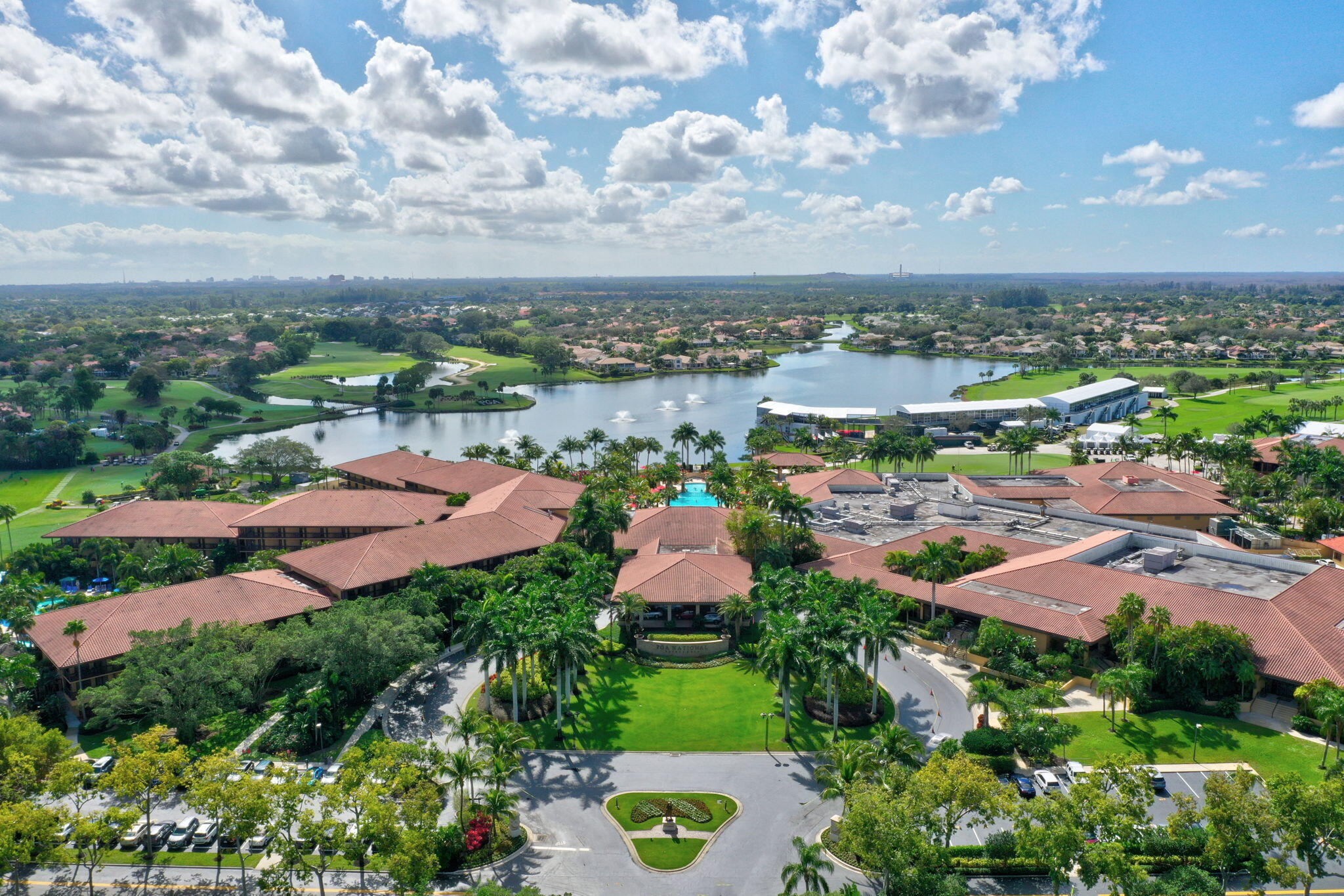 GRAND CAY - Residential