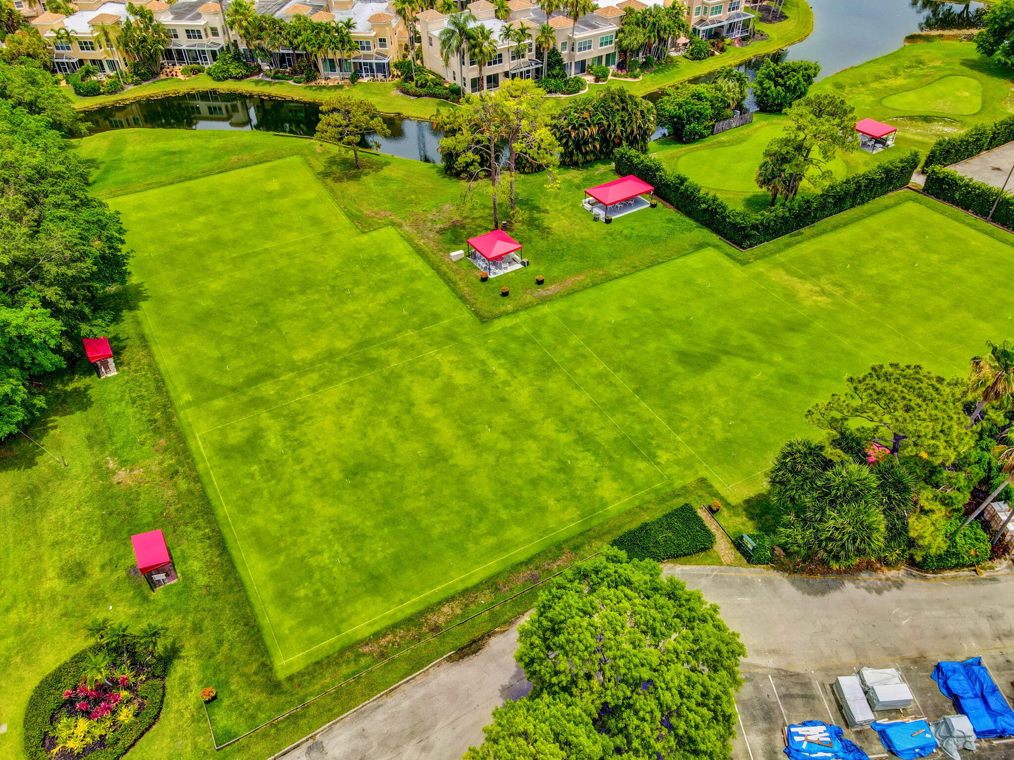 GRAND CAY - Residential
