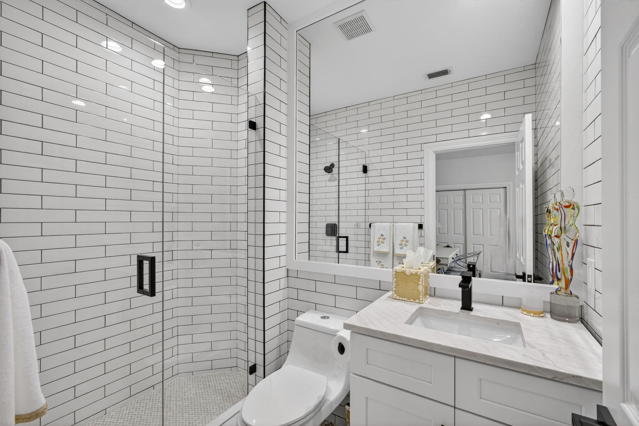 GRAND CAY - Residential